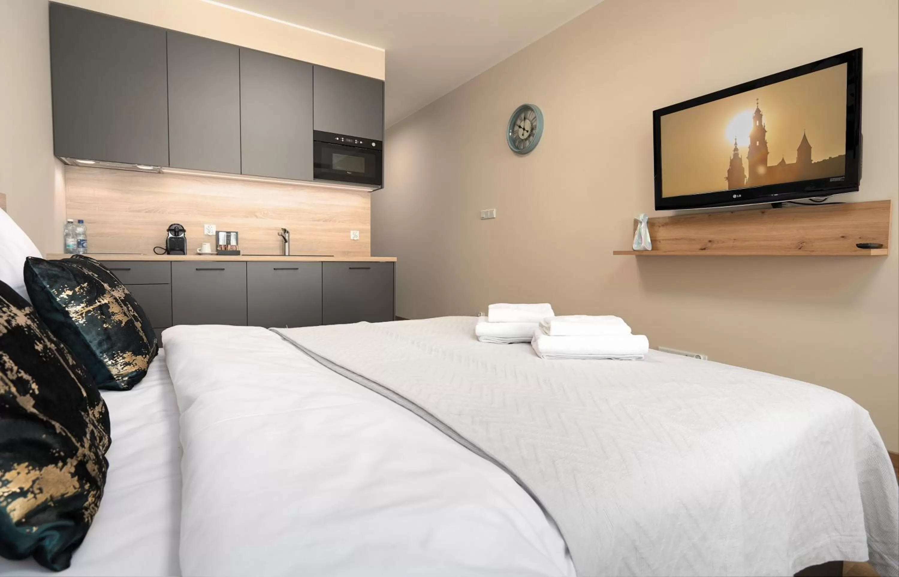 Bed in RAJSKA 3 by PI Apartments