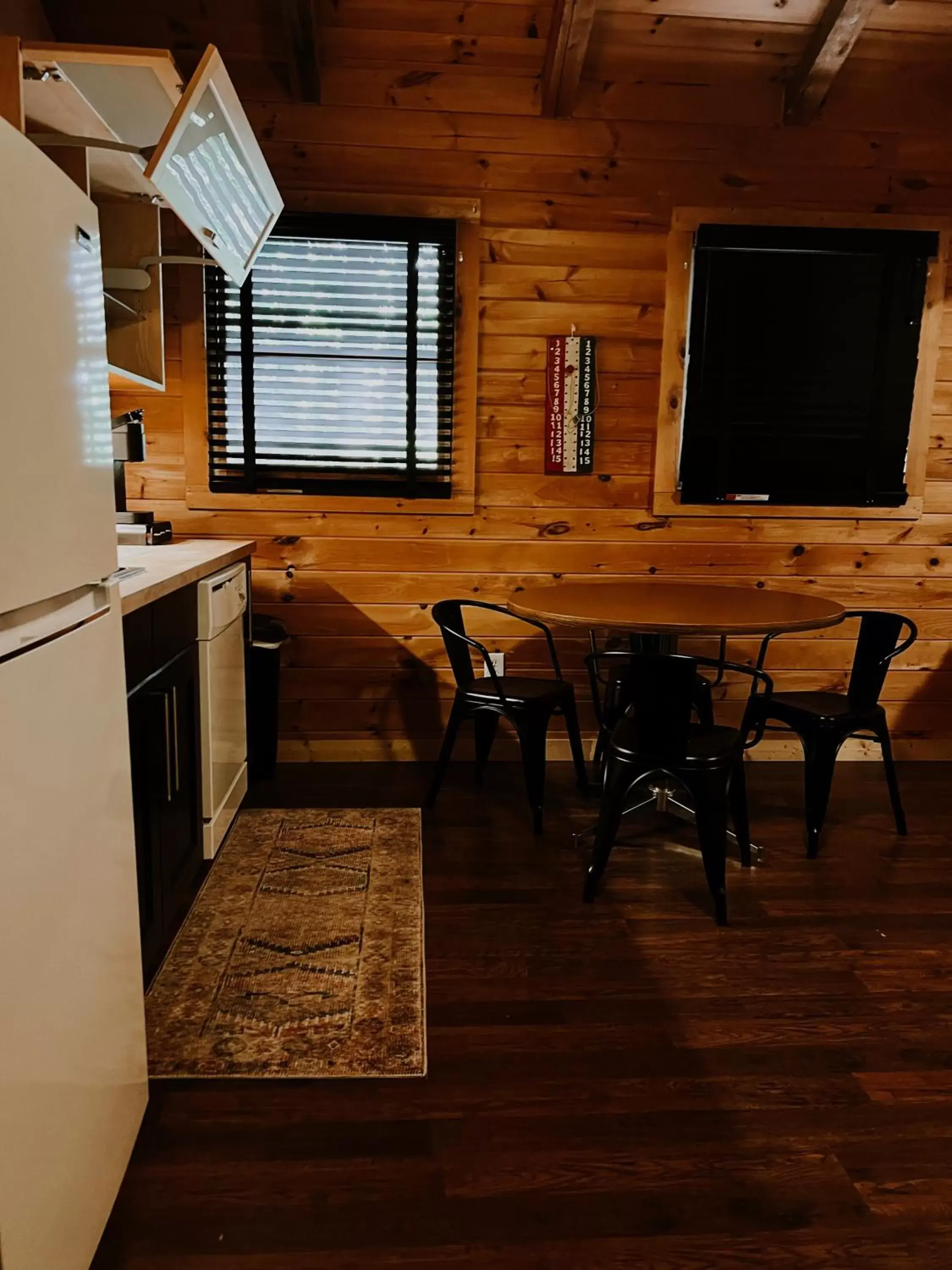 Kitchen or kitchenette, Kitchen/Kitchenette in Sylvan Valley Lodge and Cellars