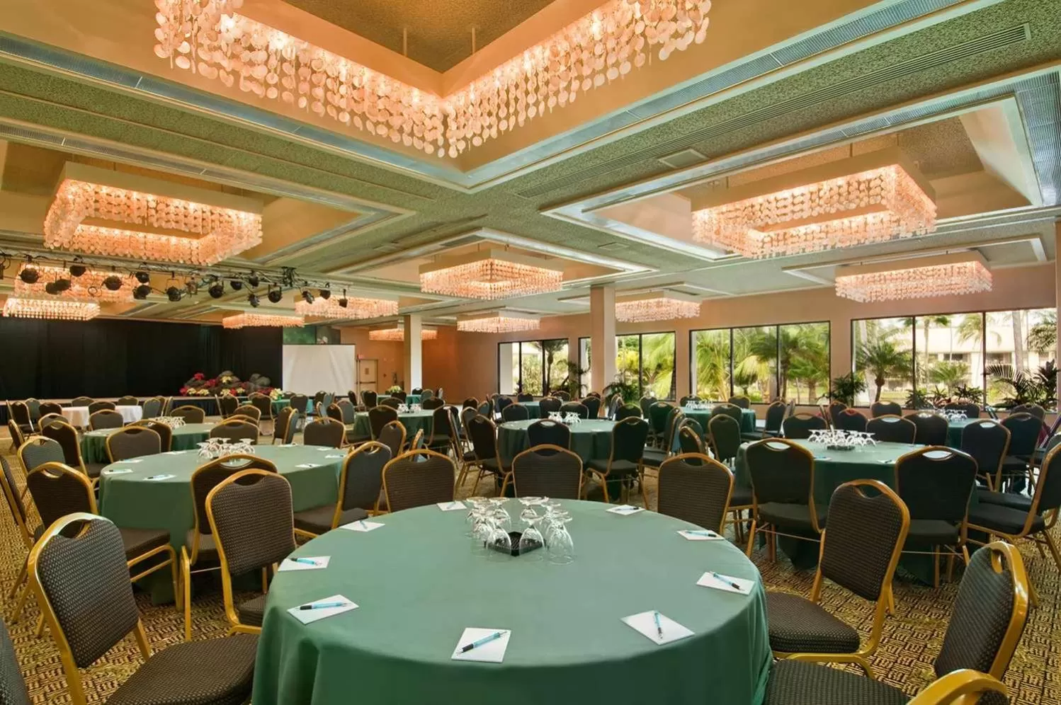 Banquet/Function facilities in OUTRIGGER Kaua'i Beach Resort & Spa