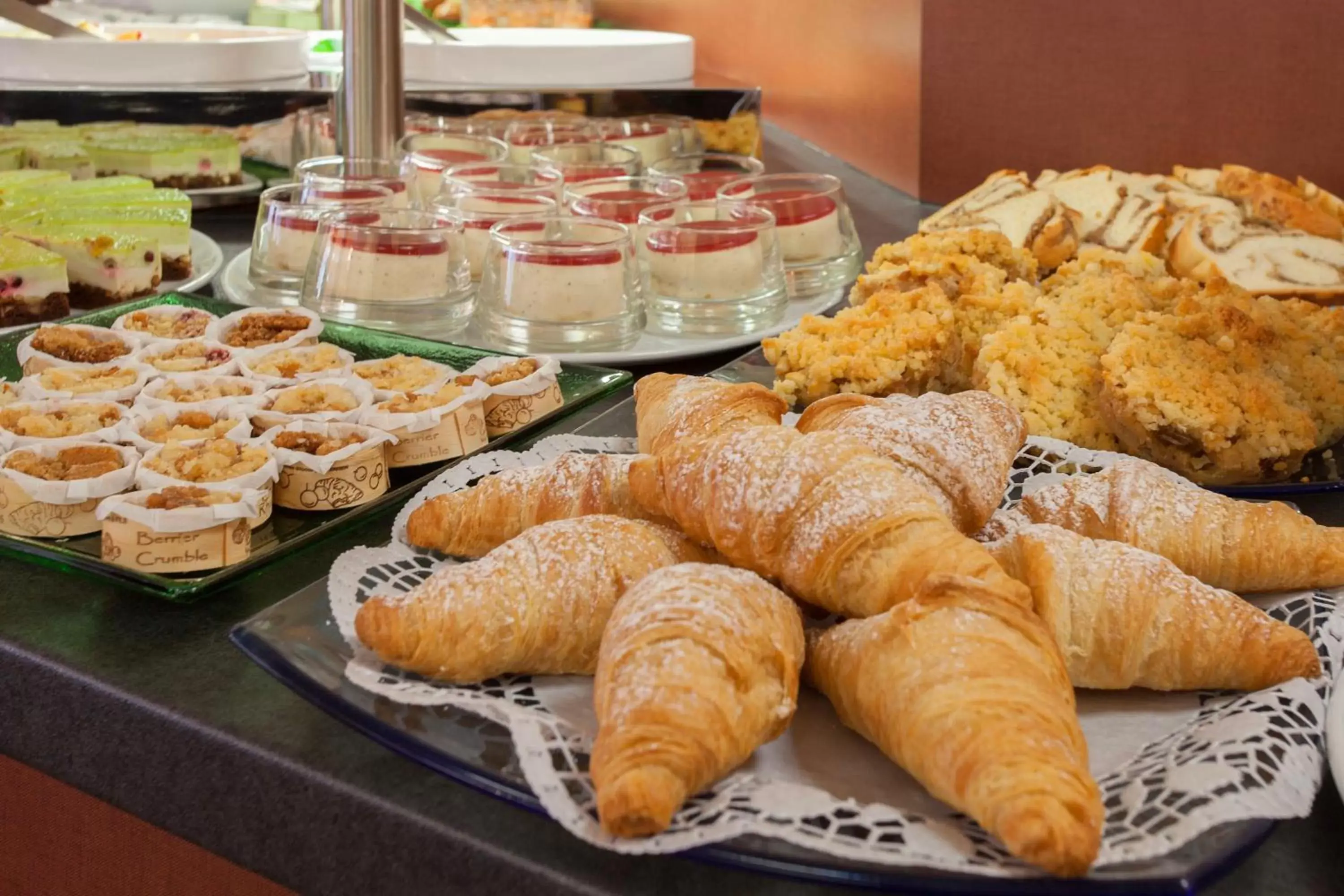 Buffet breakfast, Food in Best Western Hotel Augusta