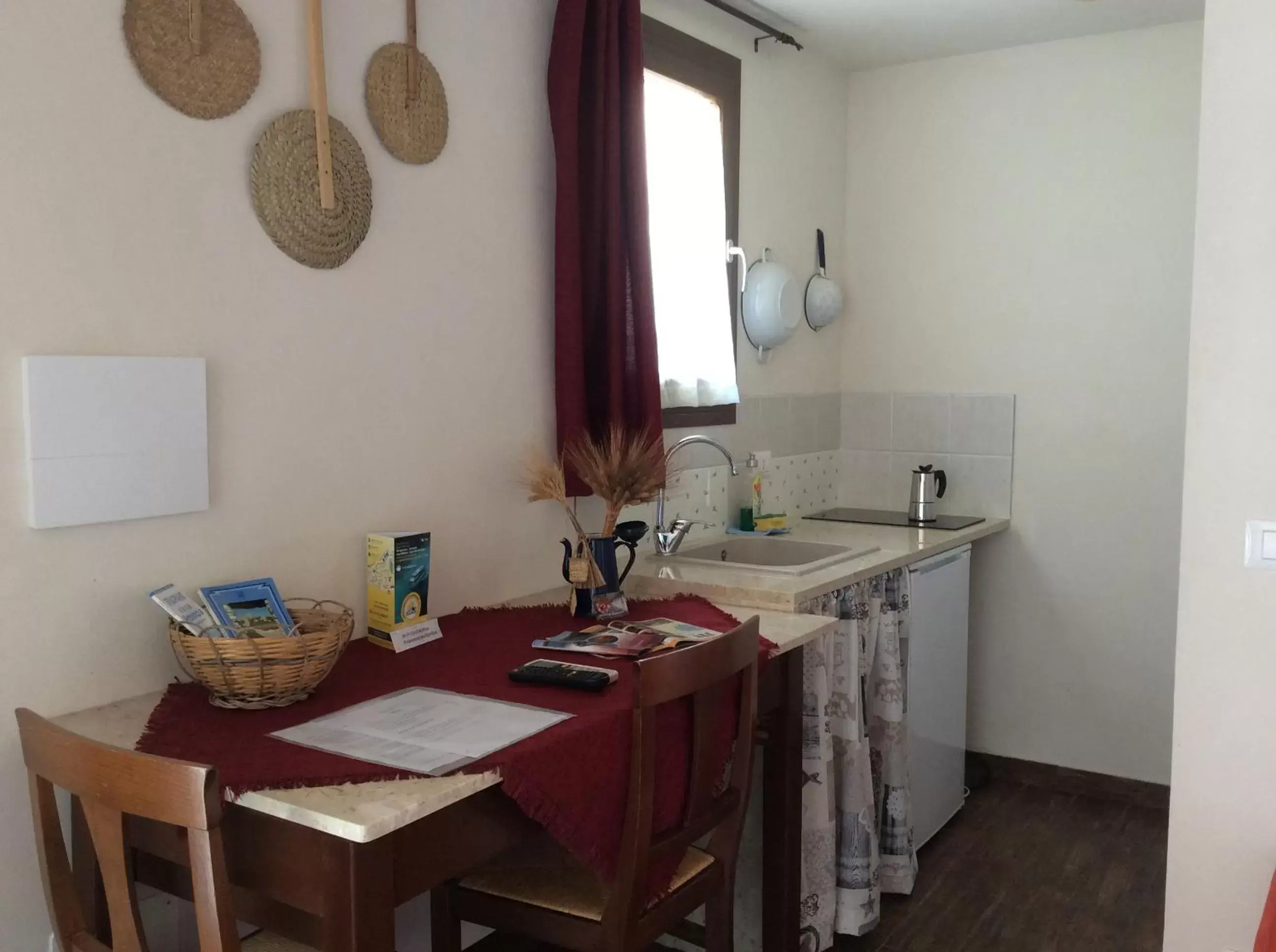 Kitchen or kitchenette, Kitchen/Kitchenette in B&B SiciliAntica