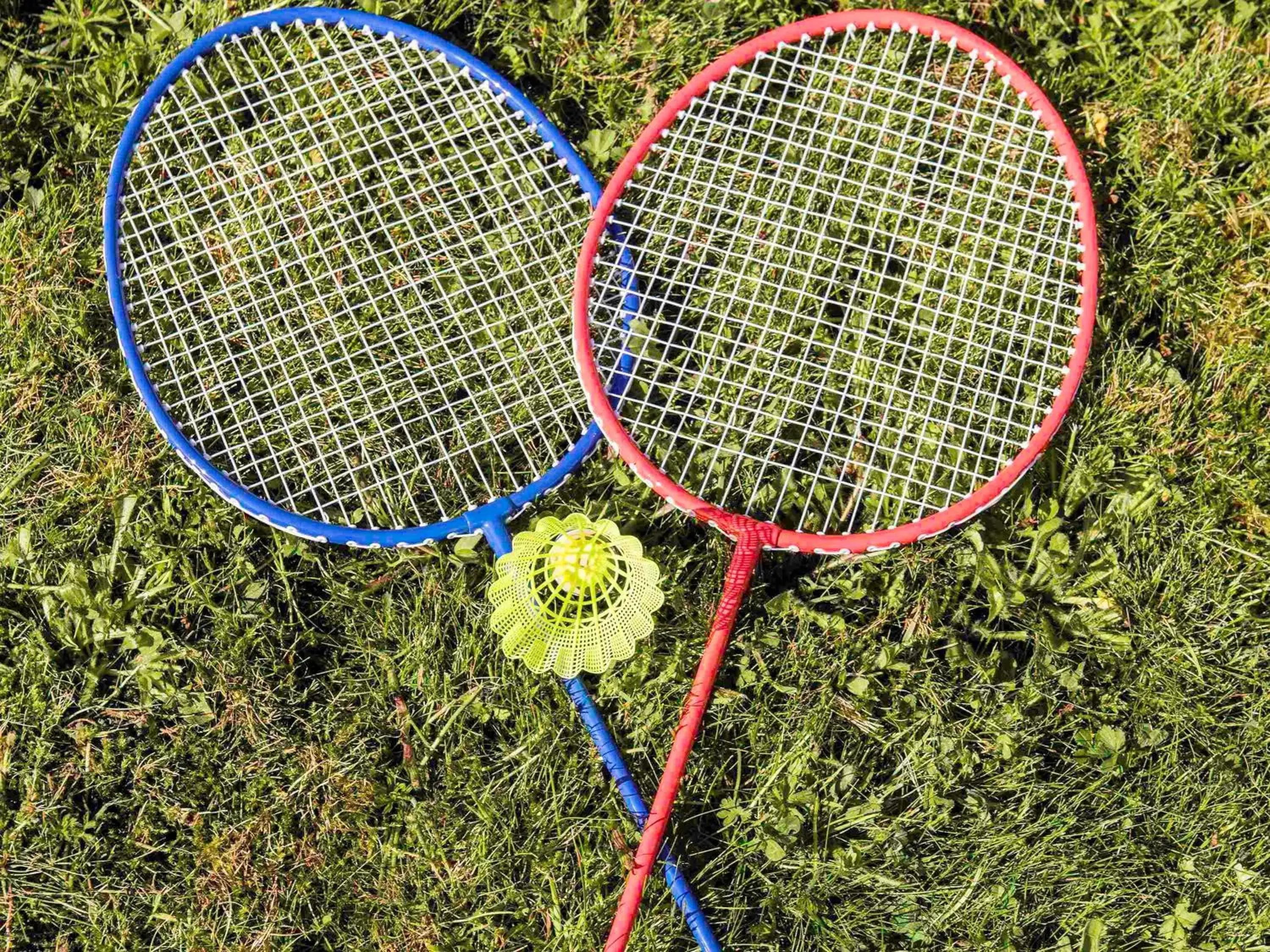On site, Tennis/Squash in ibis Château-Thierry