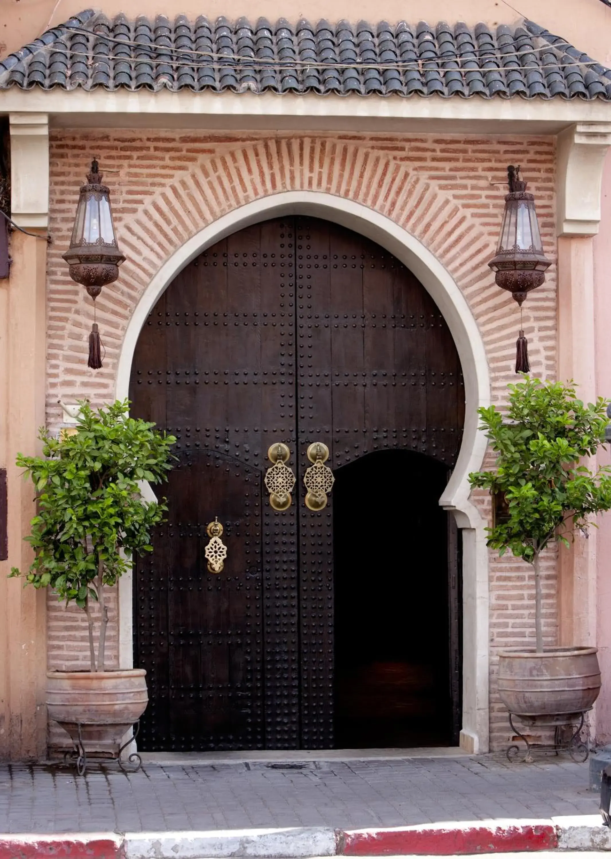 Facade/entrance in La Villa Des Orangers