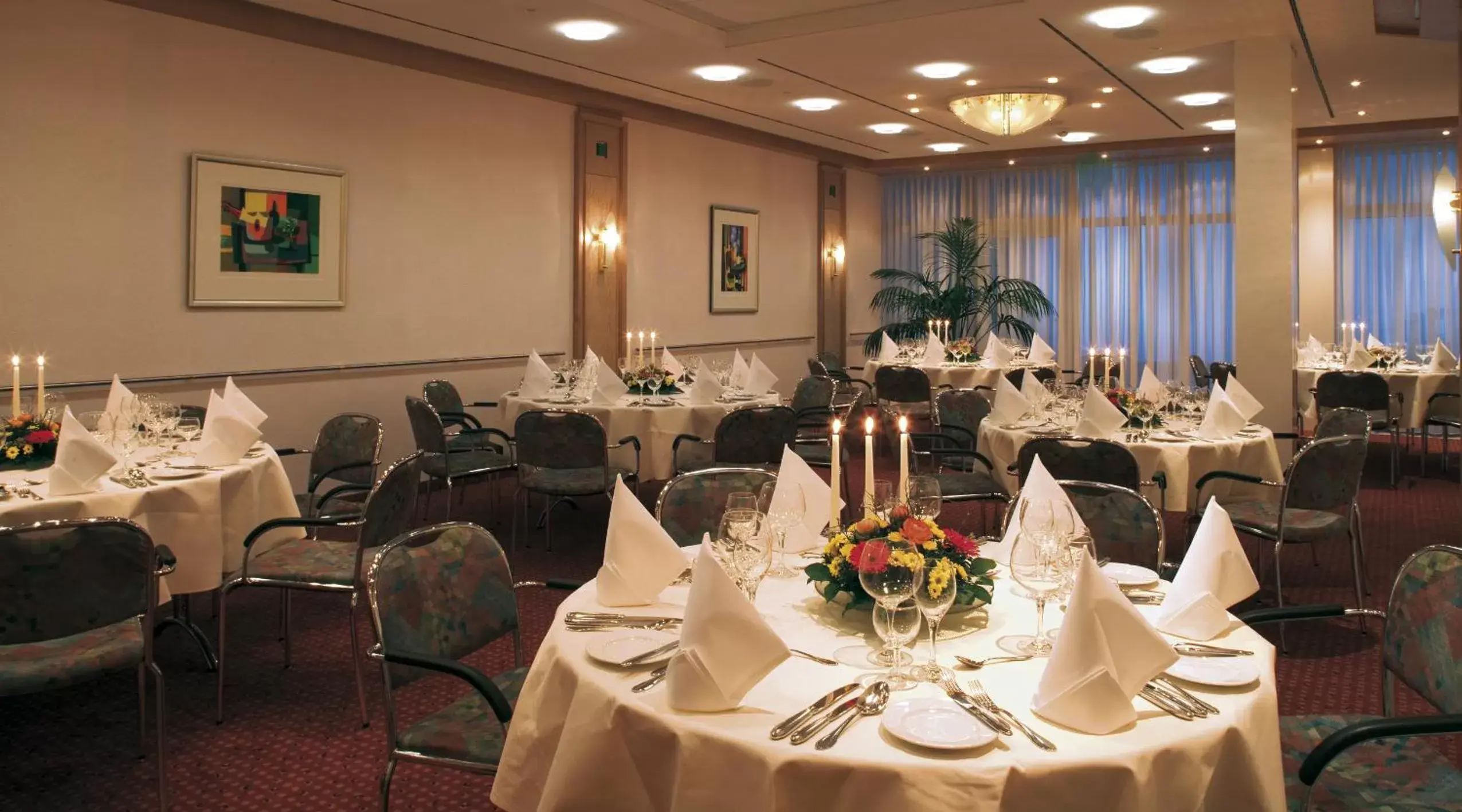 Banquet/Function facilities, Restaurant/Places to Eat in Hotel Zum Schiff