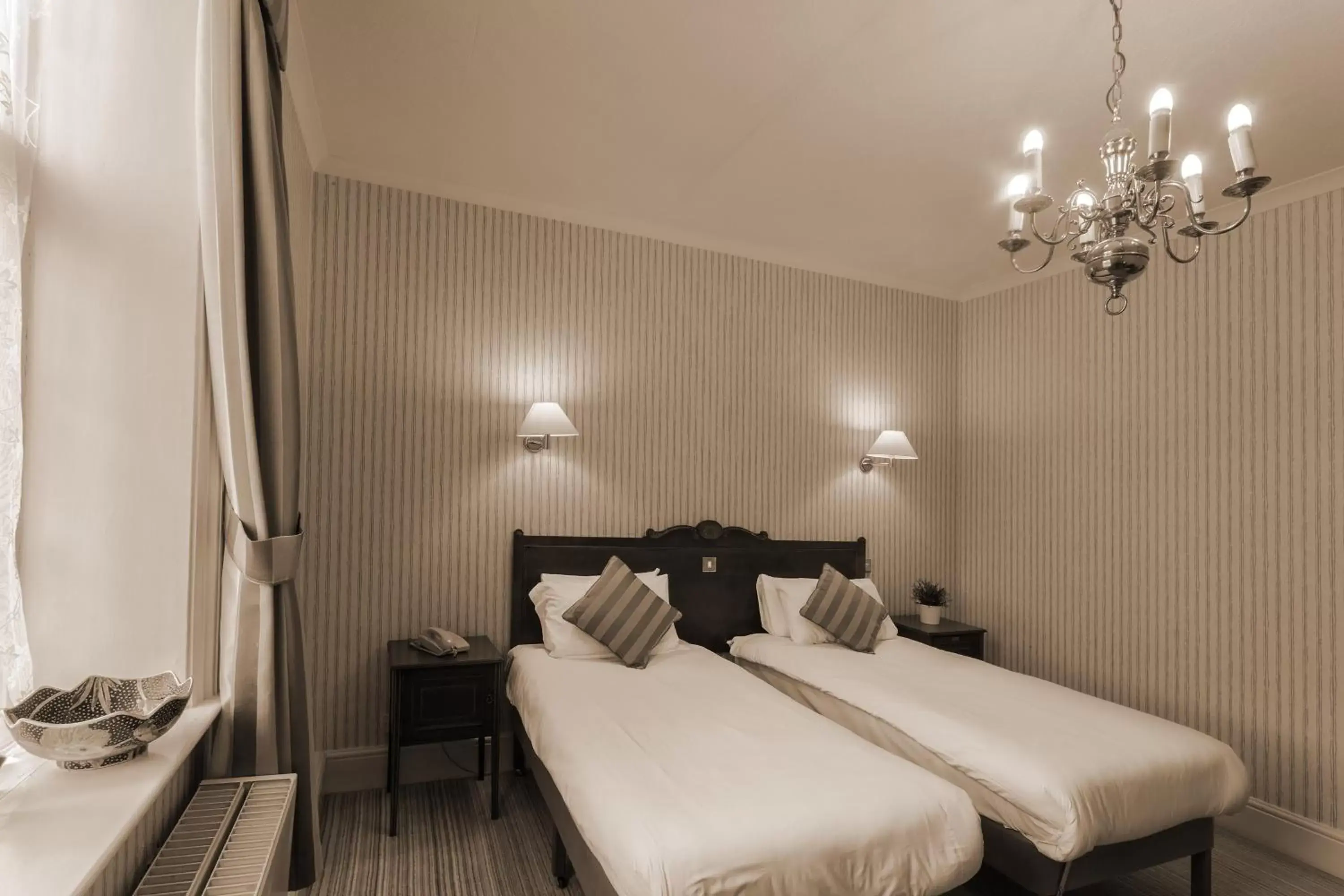 Bed in Bosworth Hall Hotel & Spa