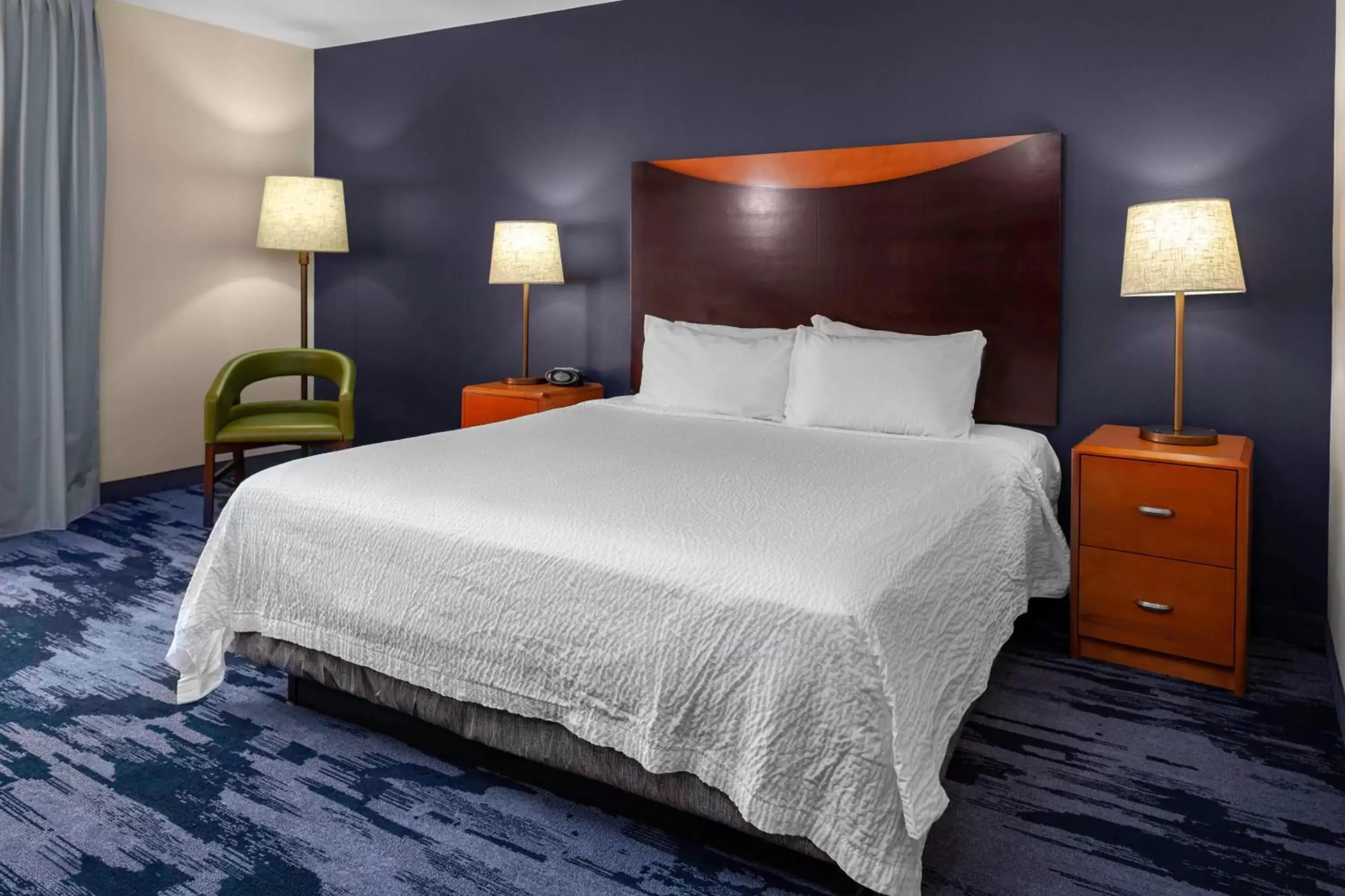 Photo of the whole room, Bed in Fairfield Inn & Suites by Marriott Matthews Charlotte