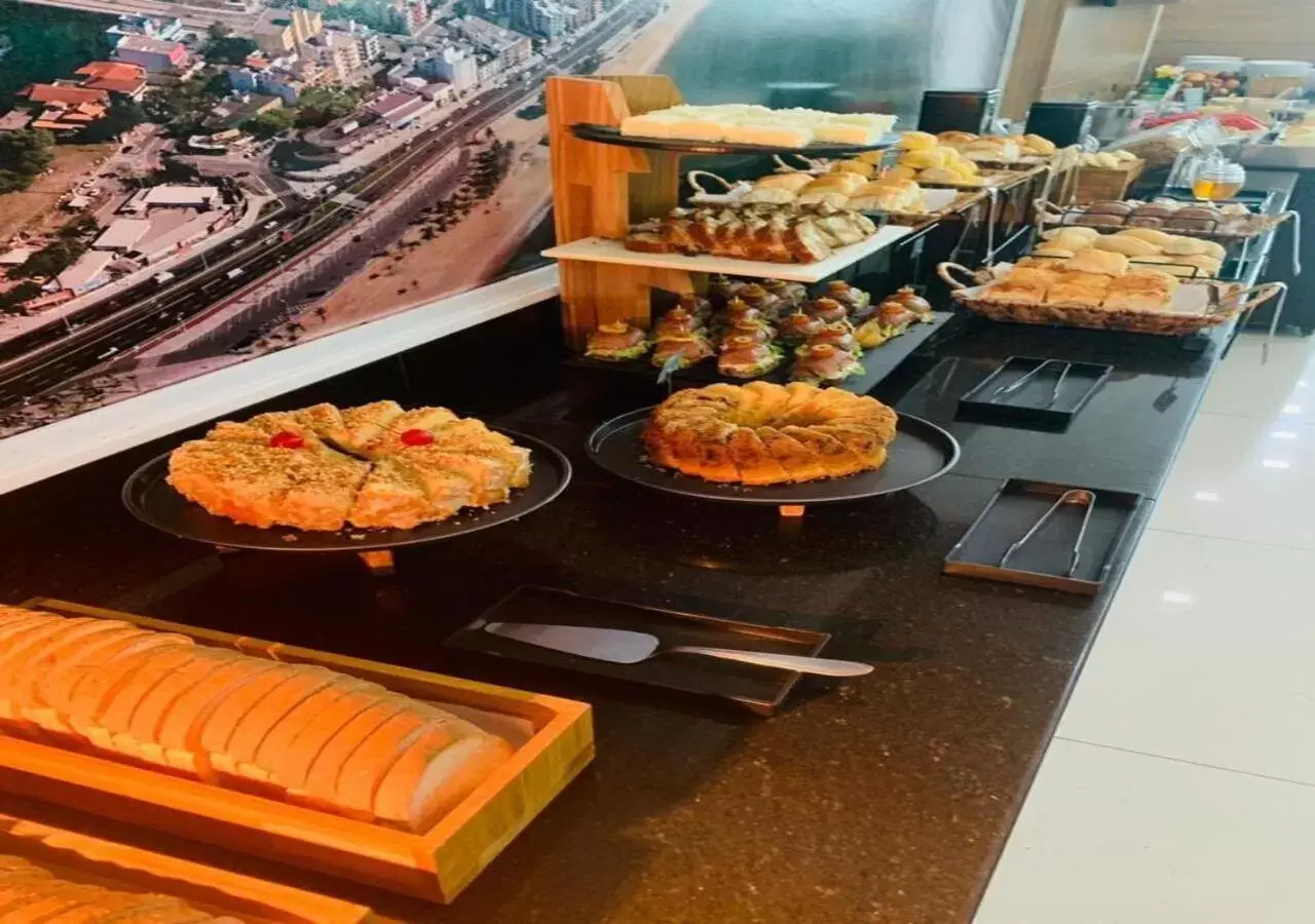 Breakfast in Alameda Vitória Hotel