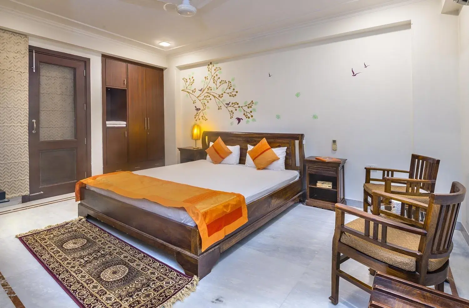 Photo of the whole room, Bed in Tree of Life Bed & Breakfast Photo of the whole room, Bed in Tree of Life Bed & Breakfast