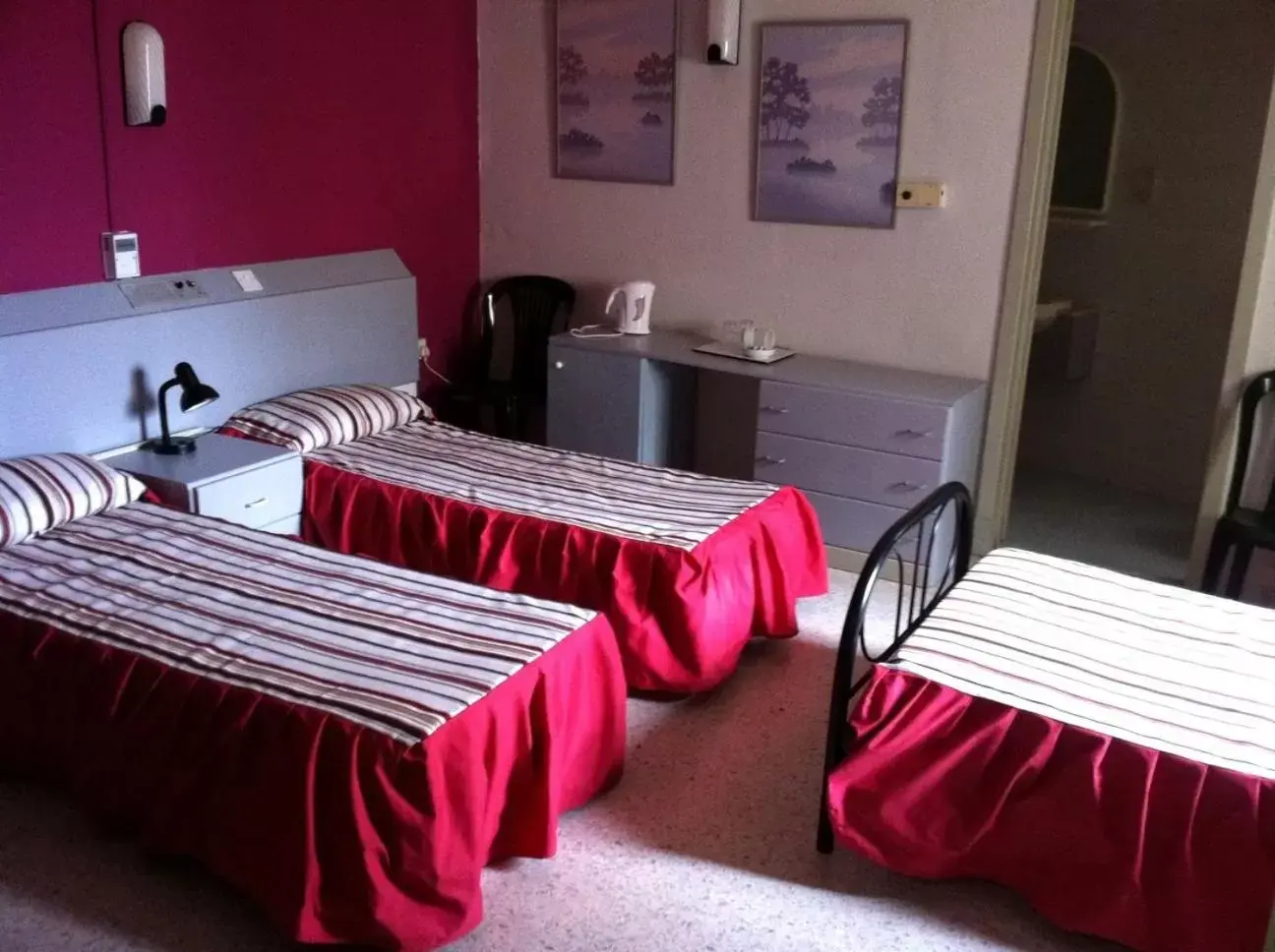 Photo of the whole room, Bed in Roma Hotel