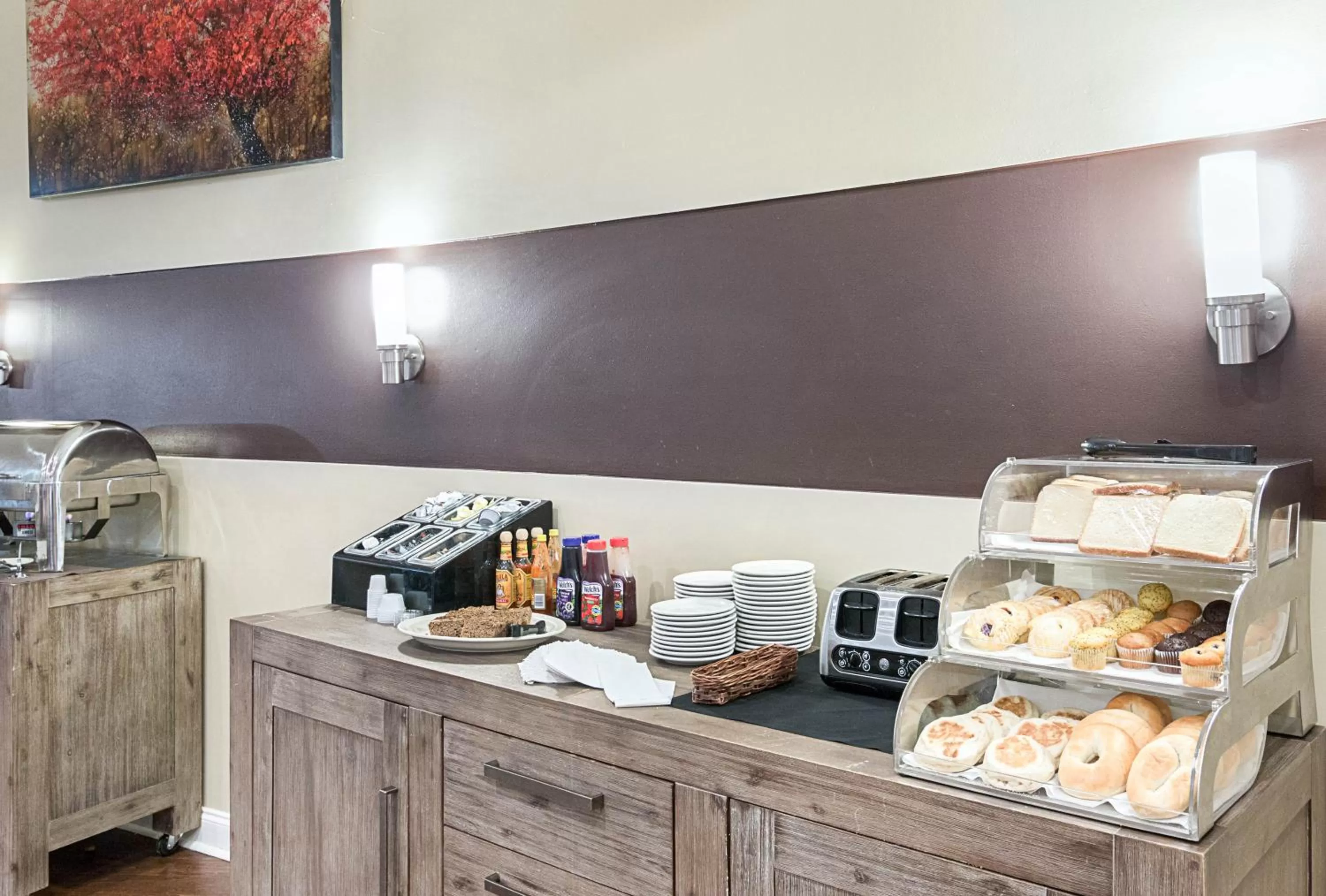 Breakfast in Clarion Hotel San Angelo near Convention Center