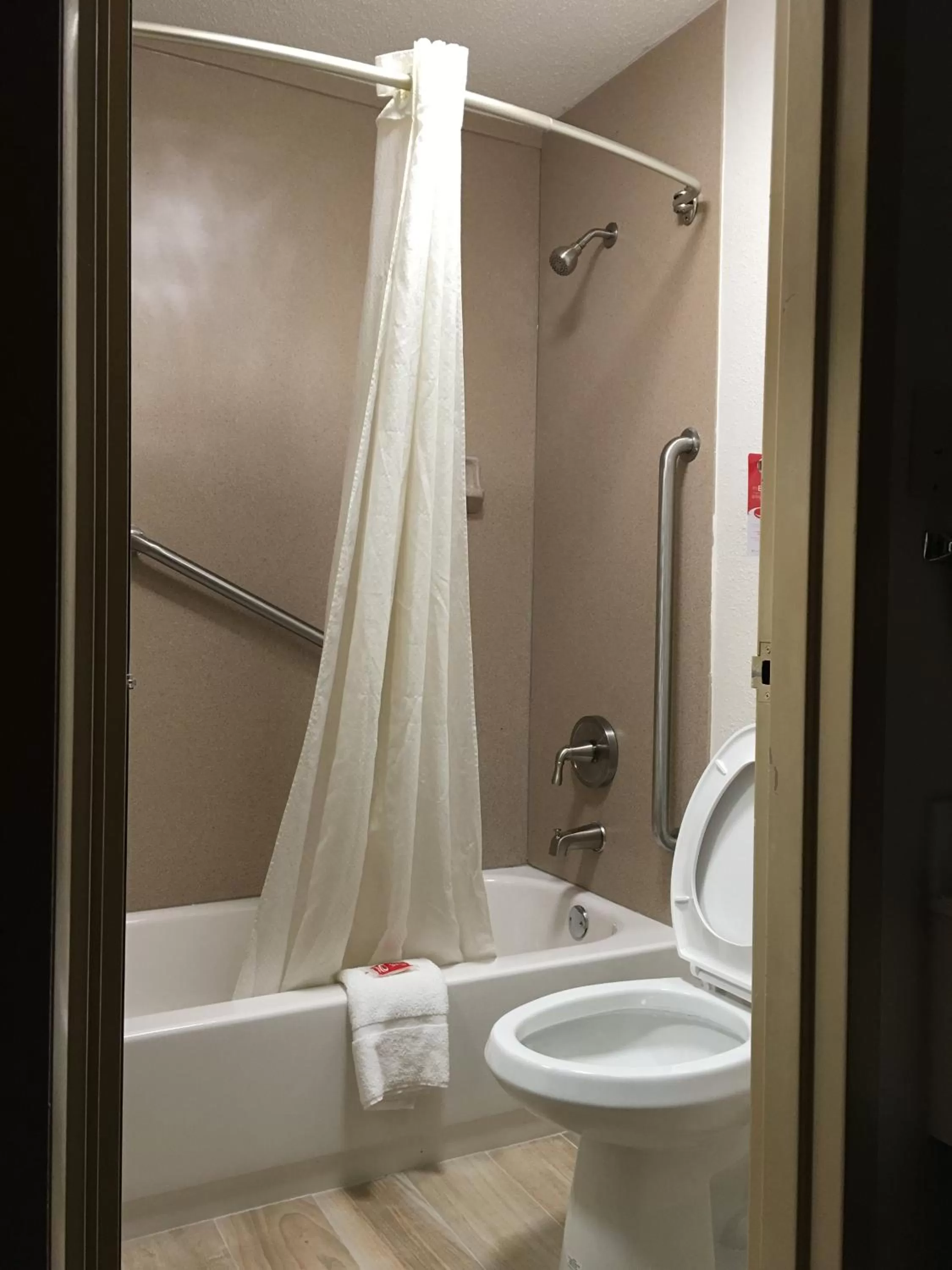 Econo Lodge Marion I-81