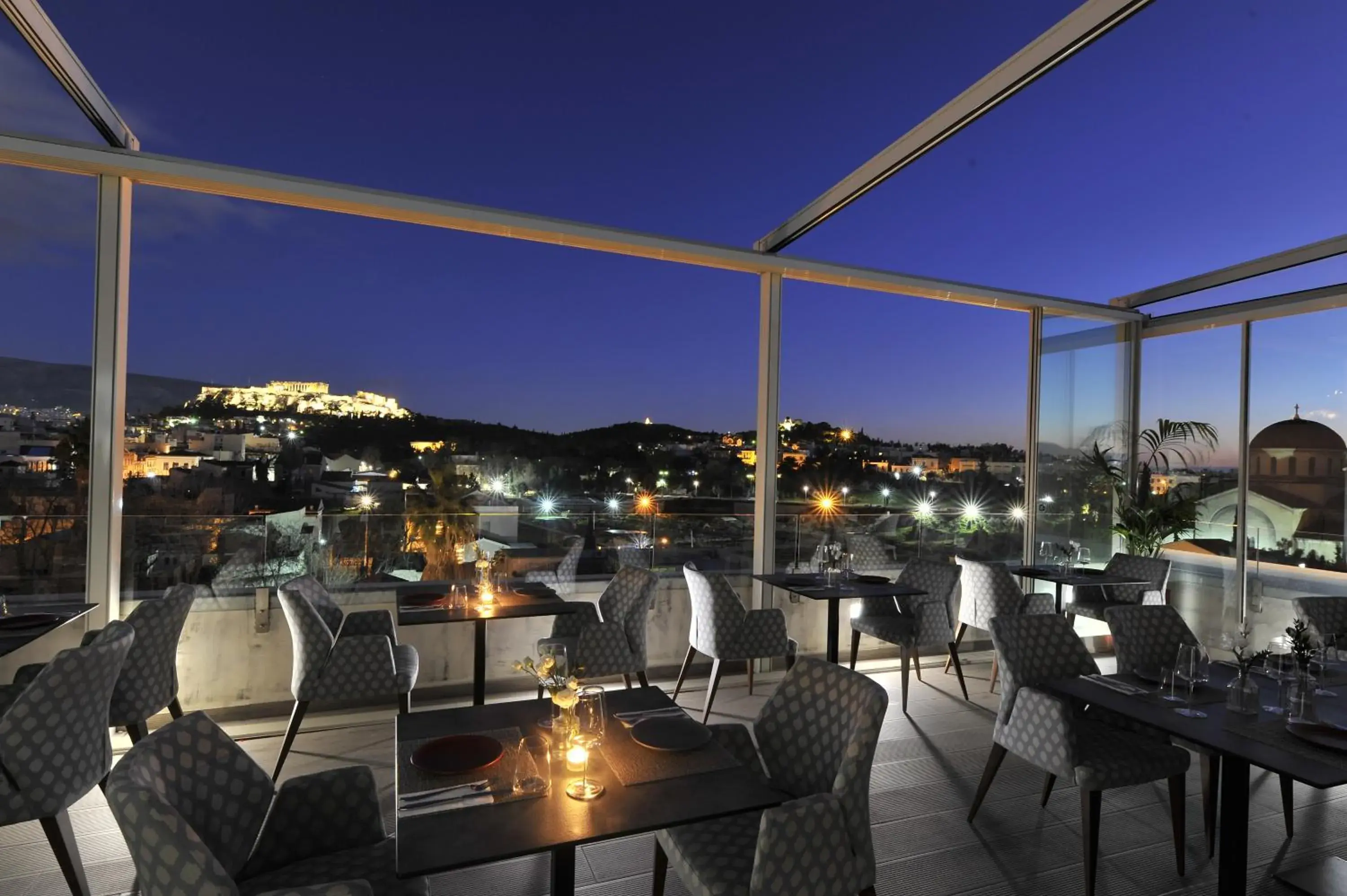 Restaurant/Places to Eat in Athenaeum Eridanus Luxury Hotel
