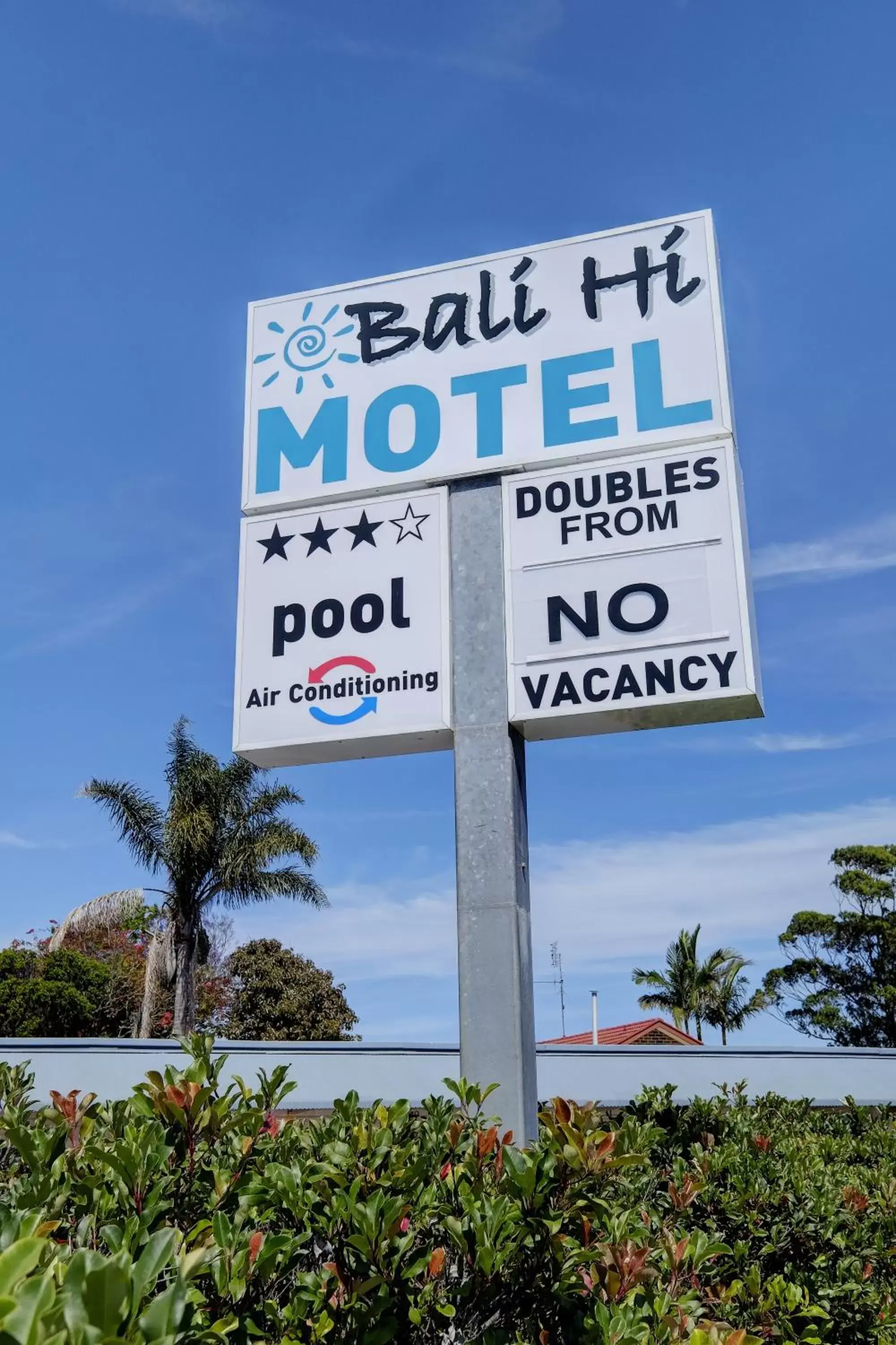 Property logo or sign, Logo/Certificate/Sign/Award in Bali Hi Motel