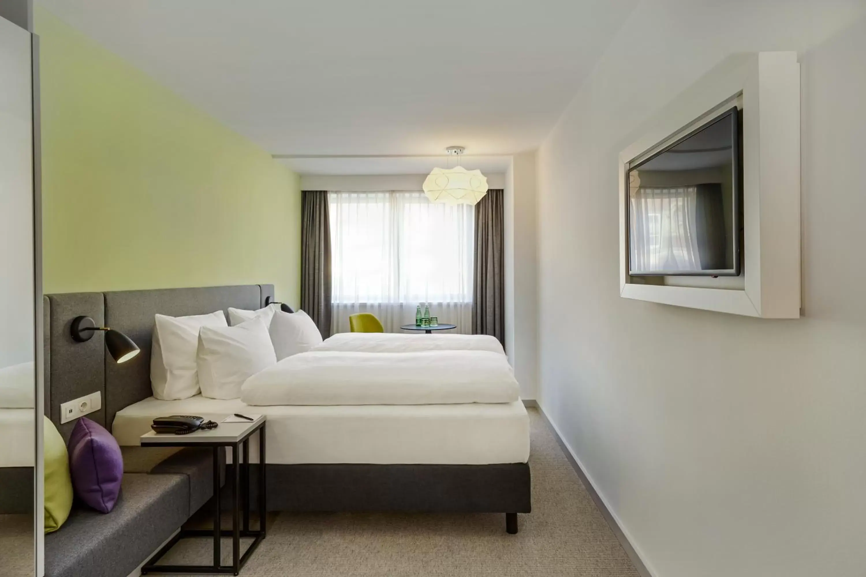 Double or Twin Room in H+ Hotel Wien Double or Twin Room in H+ Hotel Wien