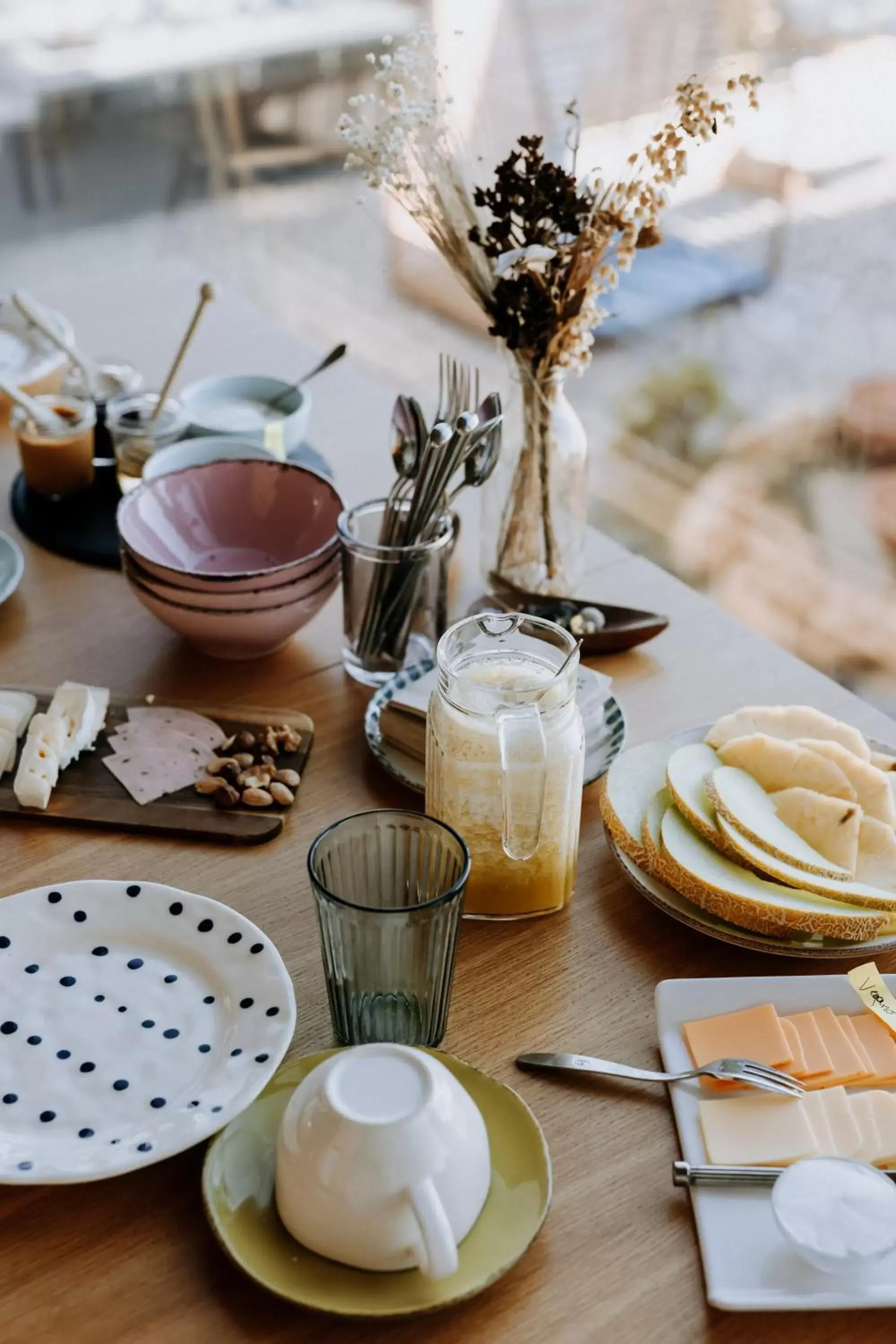 Breakfast in Eco-lodge Villa Epicurea