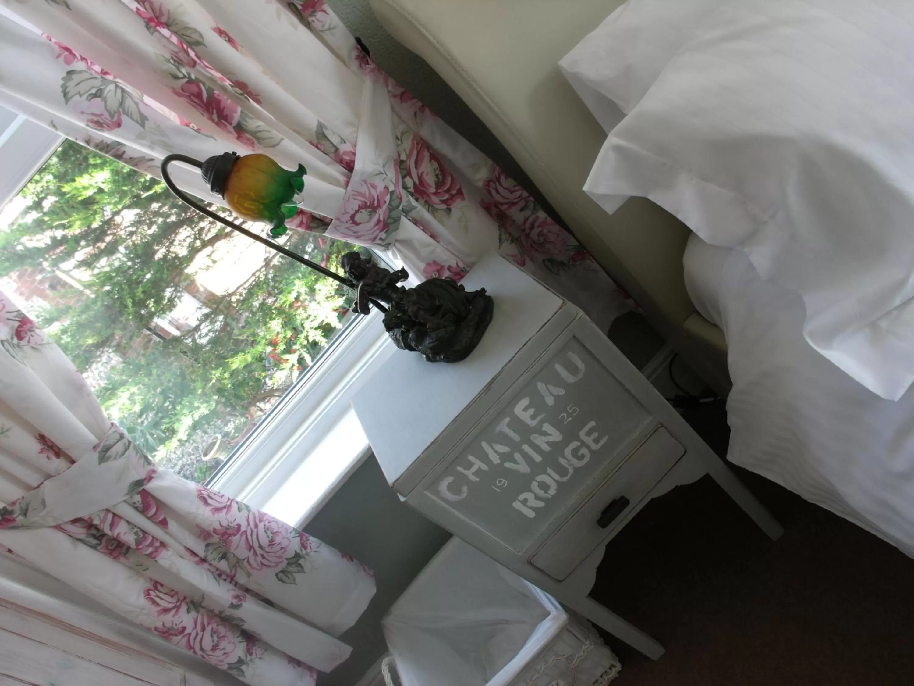 Decorative detail, Bed in Hooray Henrys