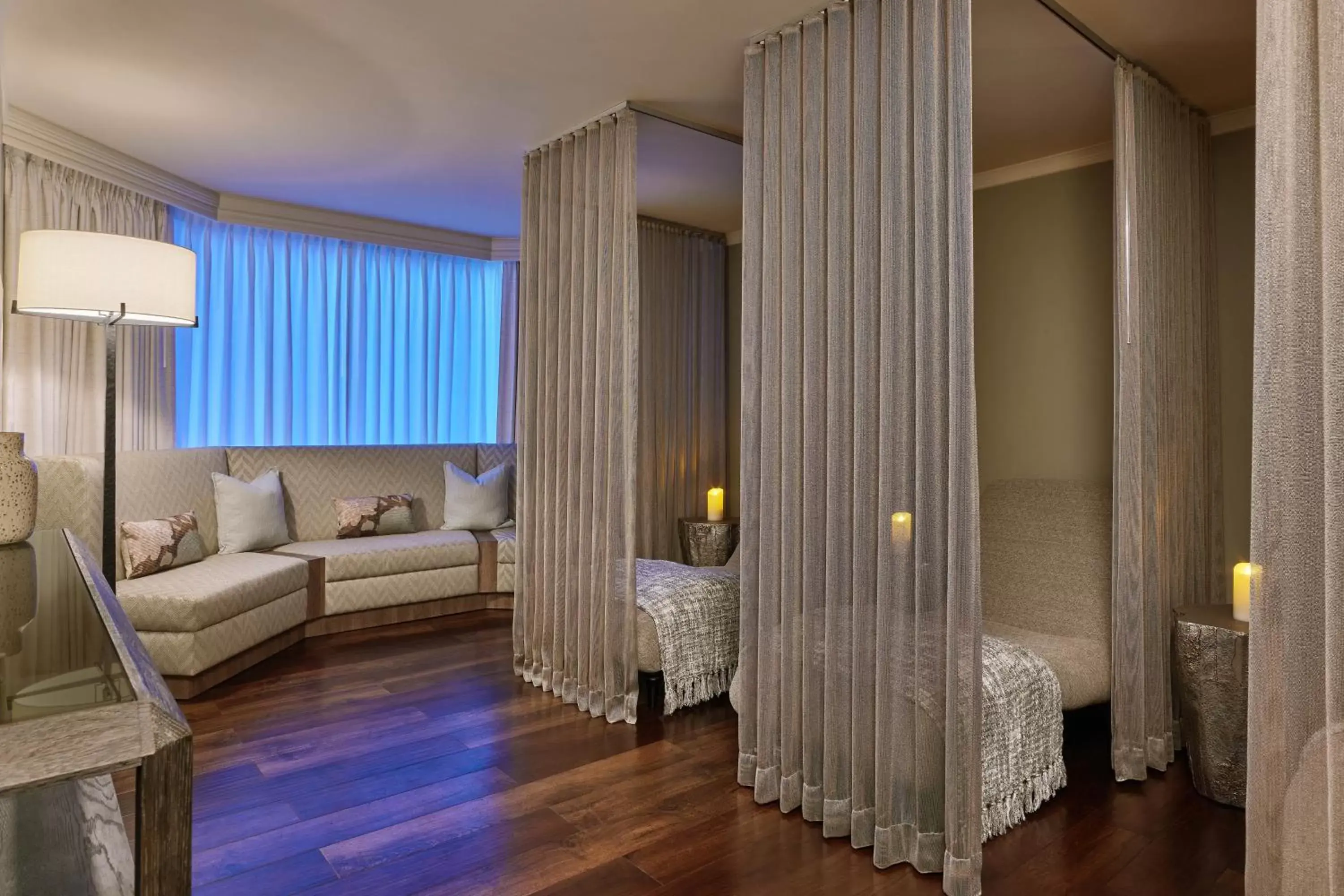 Spa and wellness centre/facilities, Seating Area in The Whitley, a Luxury Collection Hotel, Atlanta Buckhead