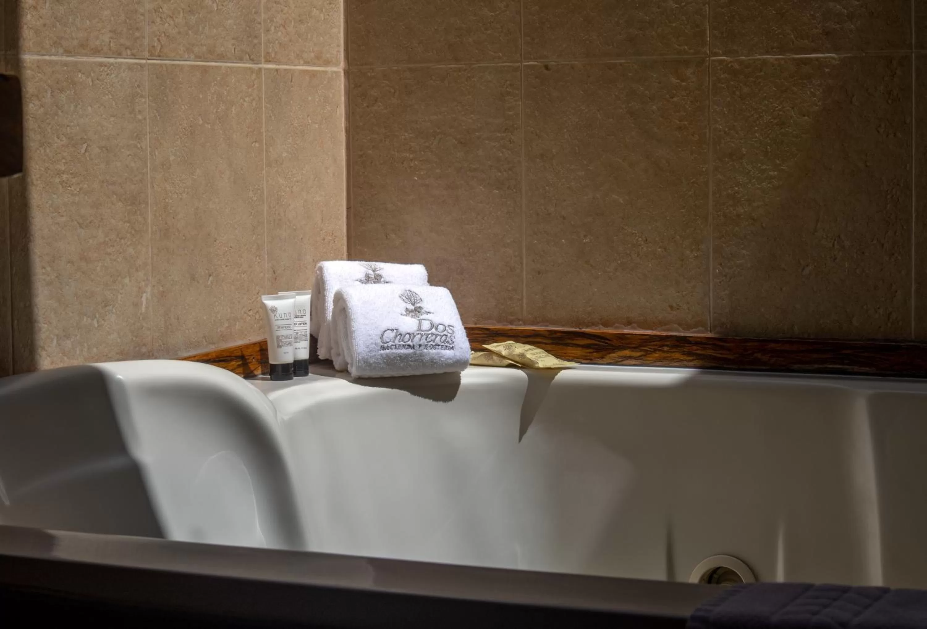 Hot Tub in Hacienda Hostería Dos Chorreras