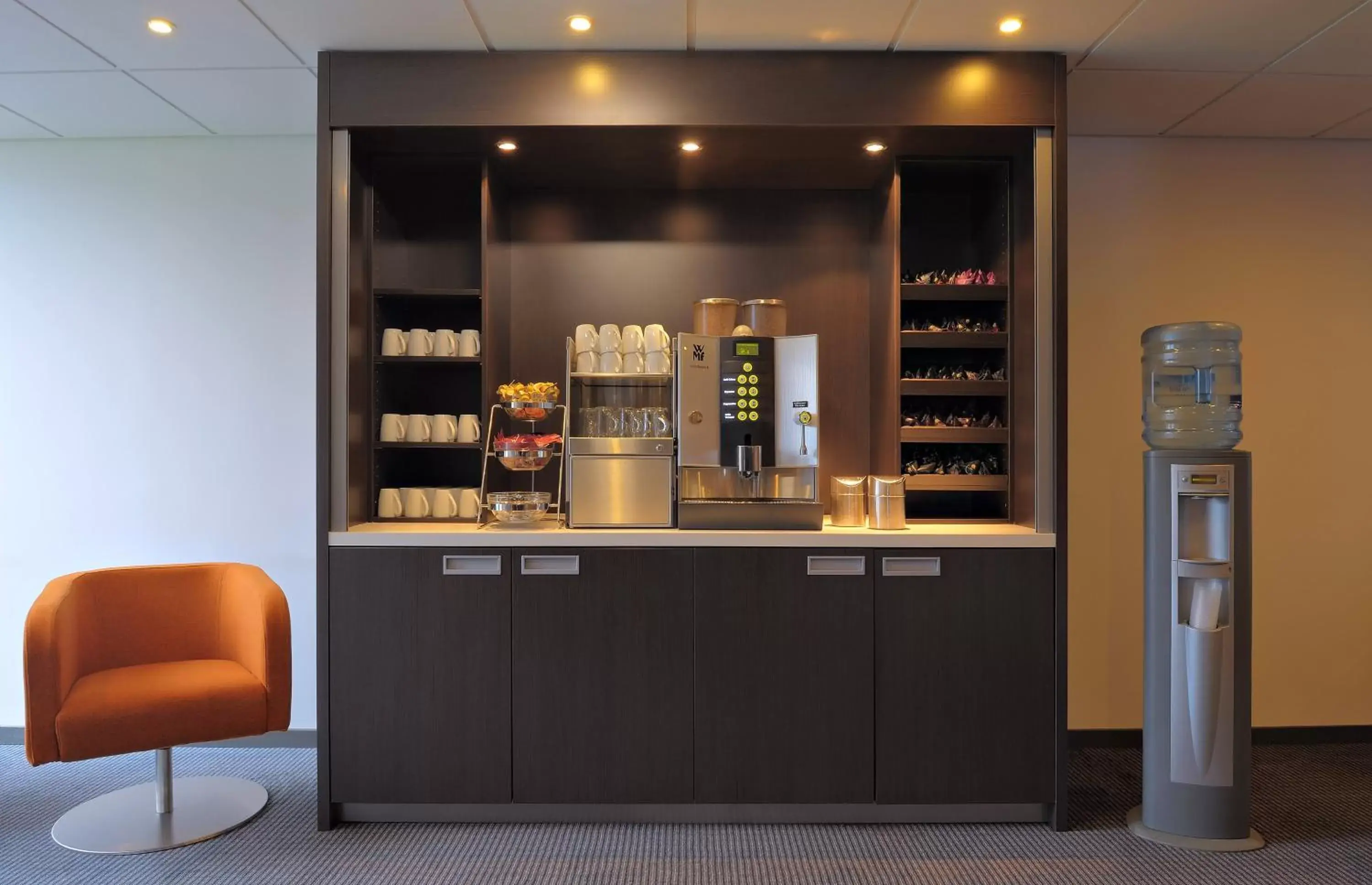 Coffee/tea facilities in Mercure Hotel Zwolle