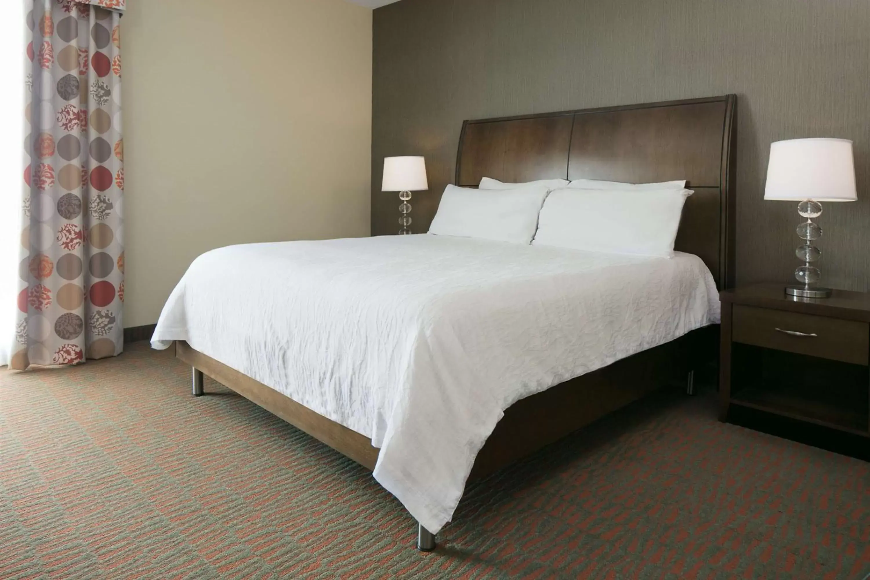 Bed in Hilton Garden Inn Manhattan Kansas