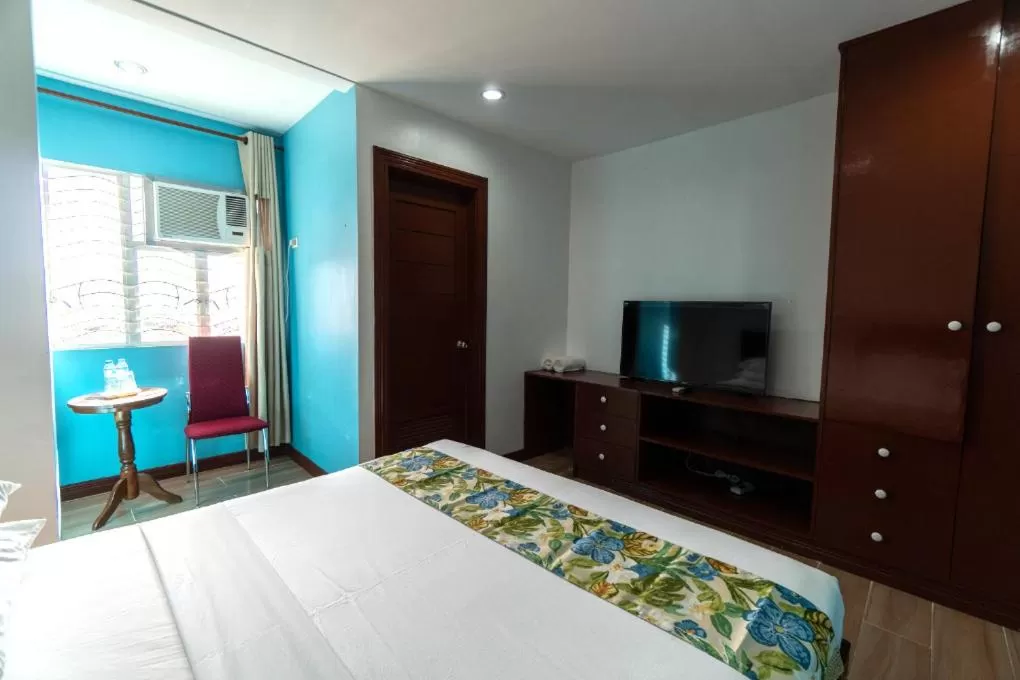 Bed in One Averee Bay Hotel