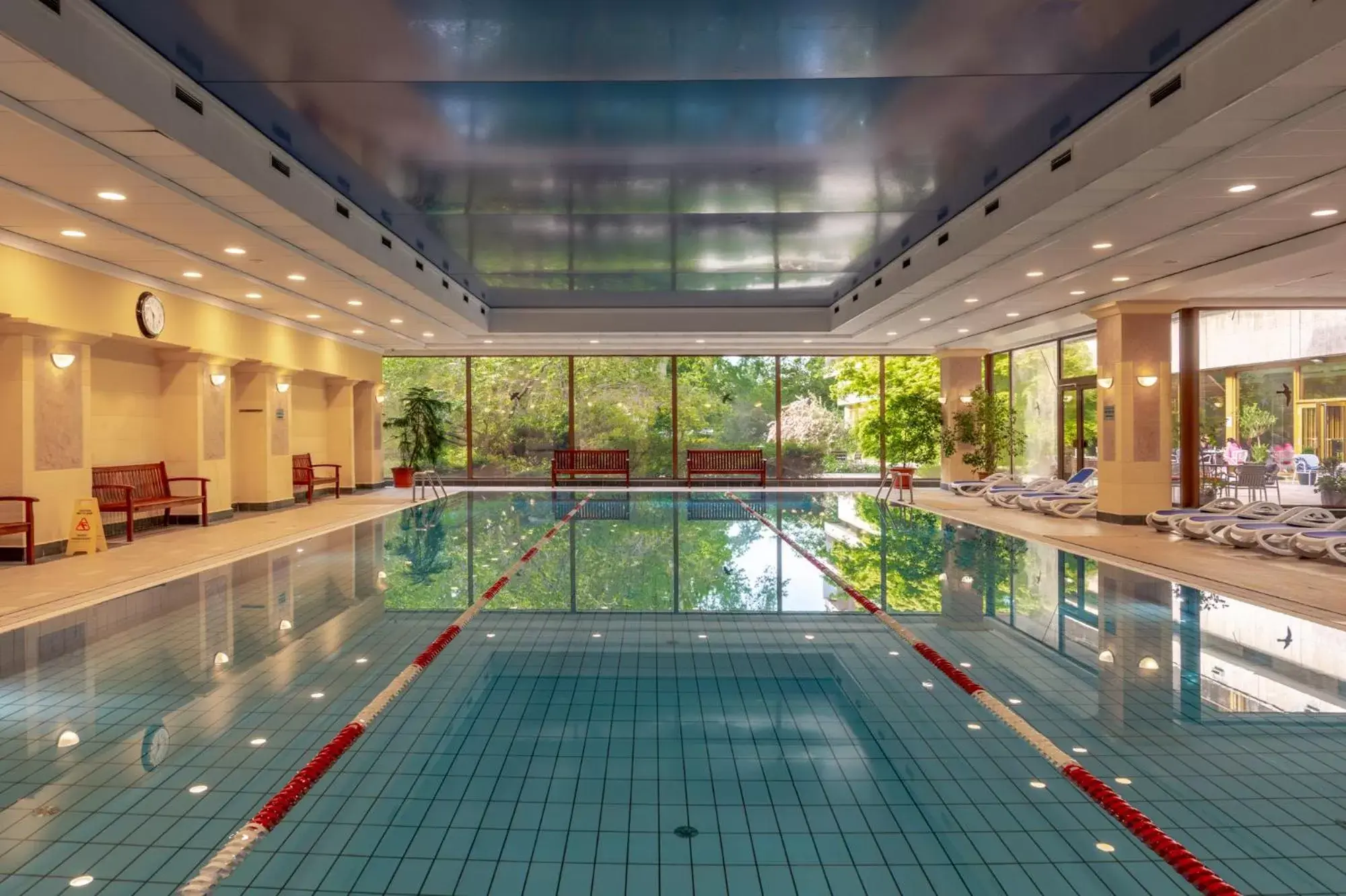 Spa and wellness centre/facilities, Swimming Pool in Ensana Thermal Margaret Island