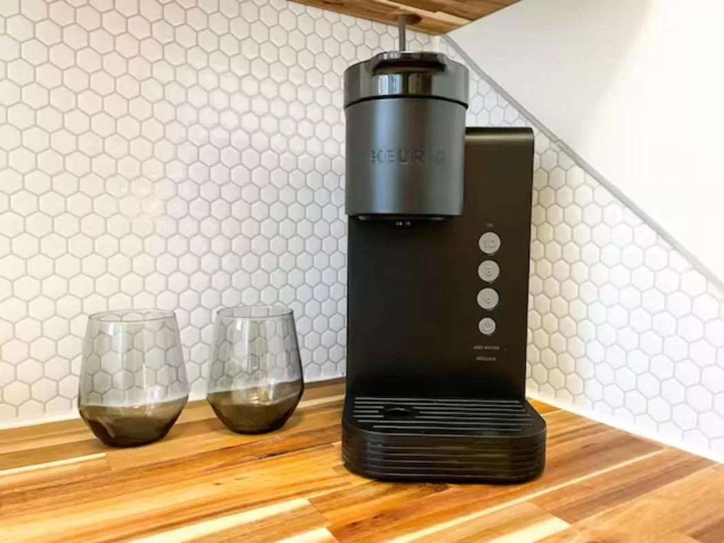 Coffee/Tea Facilities in Sleeping Giant BNB