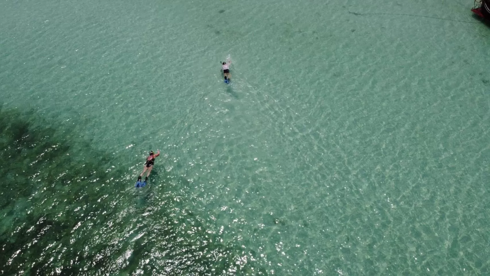 Day in Koh Ngai Kaimuk Thong Resort