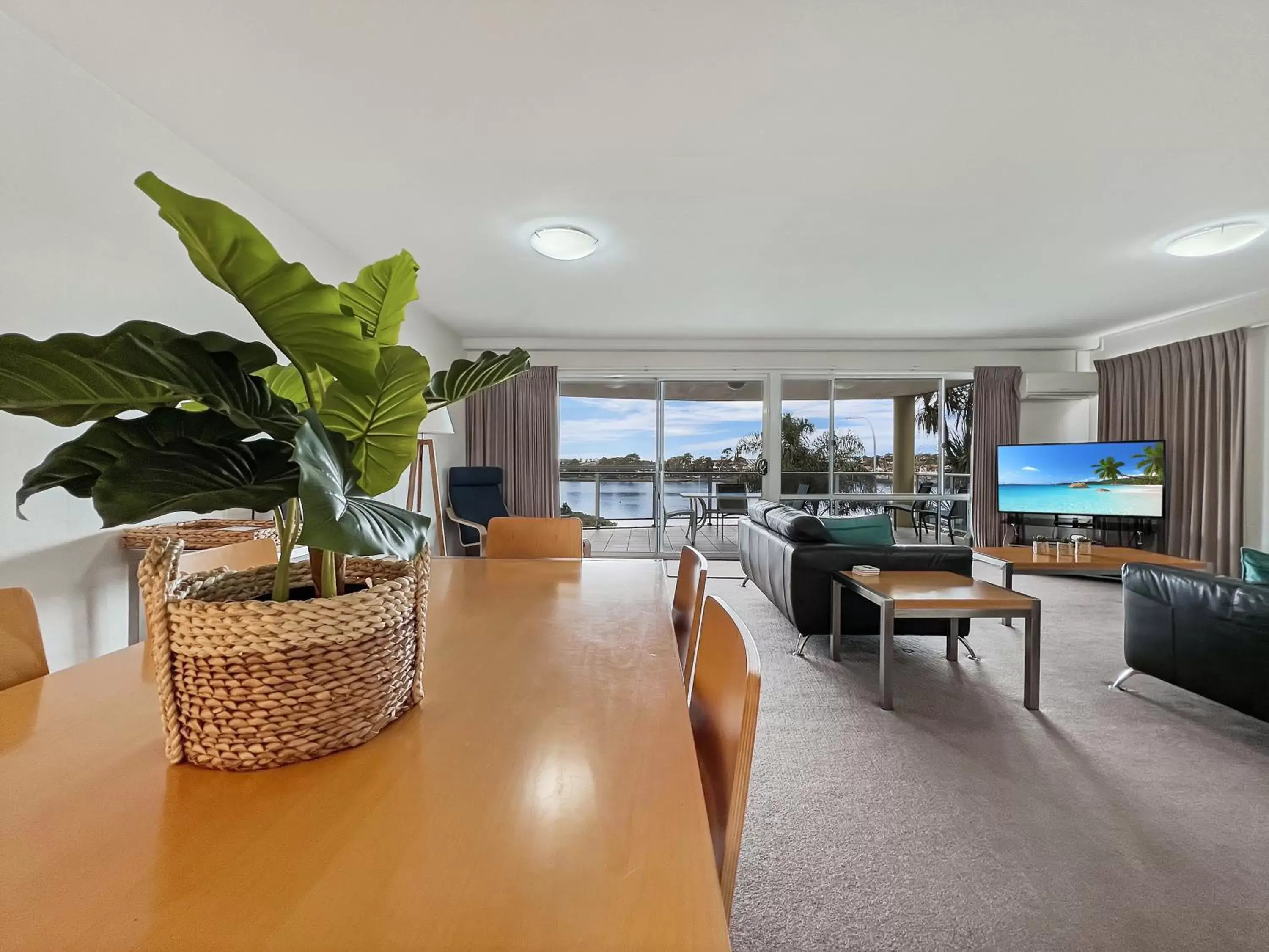 Living room in Albacore Apartments