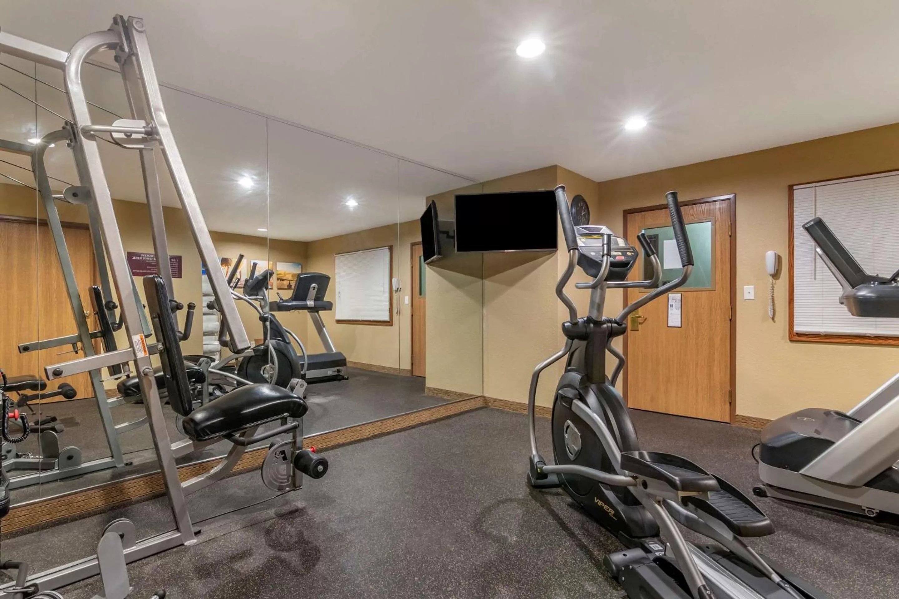 Fitness centre/facilities in Comfort Inn Warrensburg Station