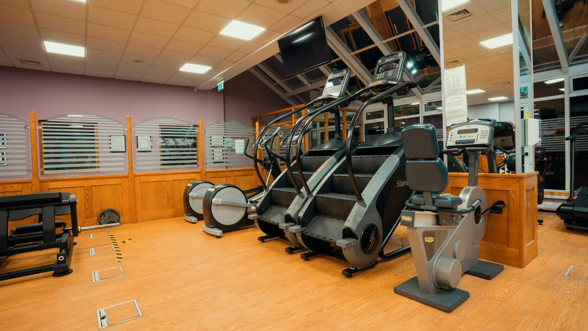 Fitness centre/facilities in Cavan Crystal Hotel