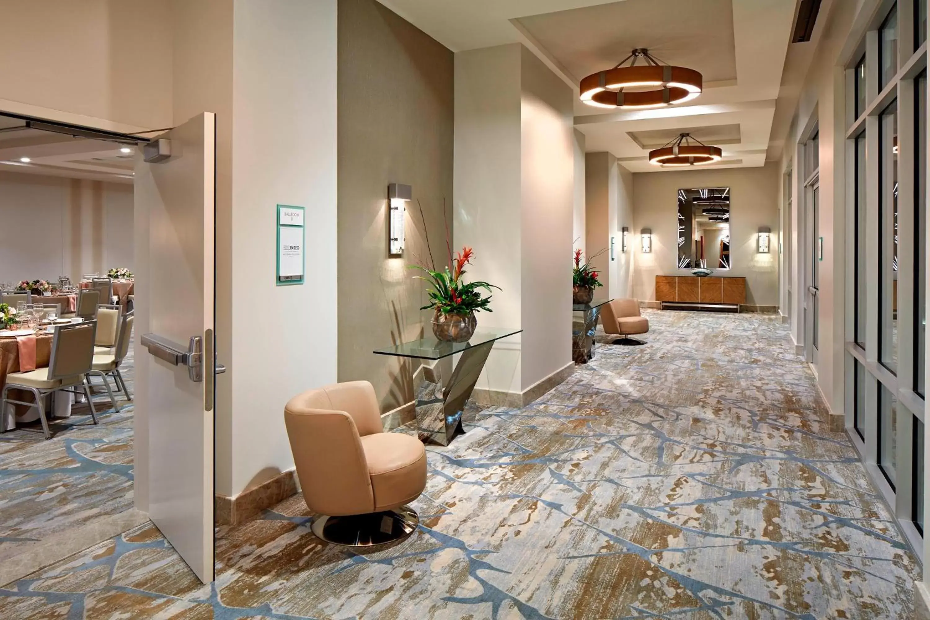 Meeting/conference room, Lobby/Reception in HOTEL PASEO, Autograph Collection