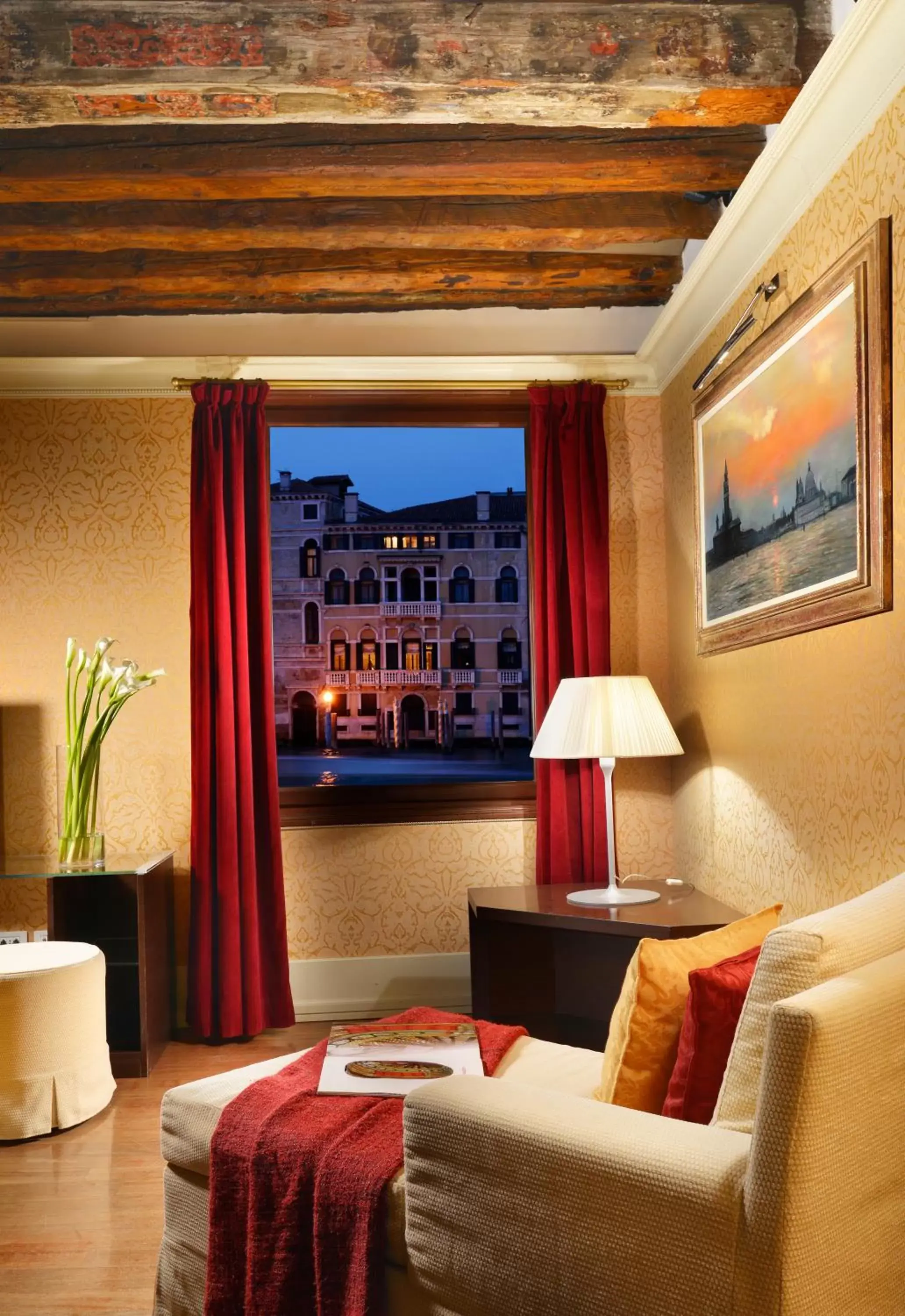 Seating area in Hotel Palazzo Giovanelli e Gran Canal