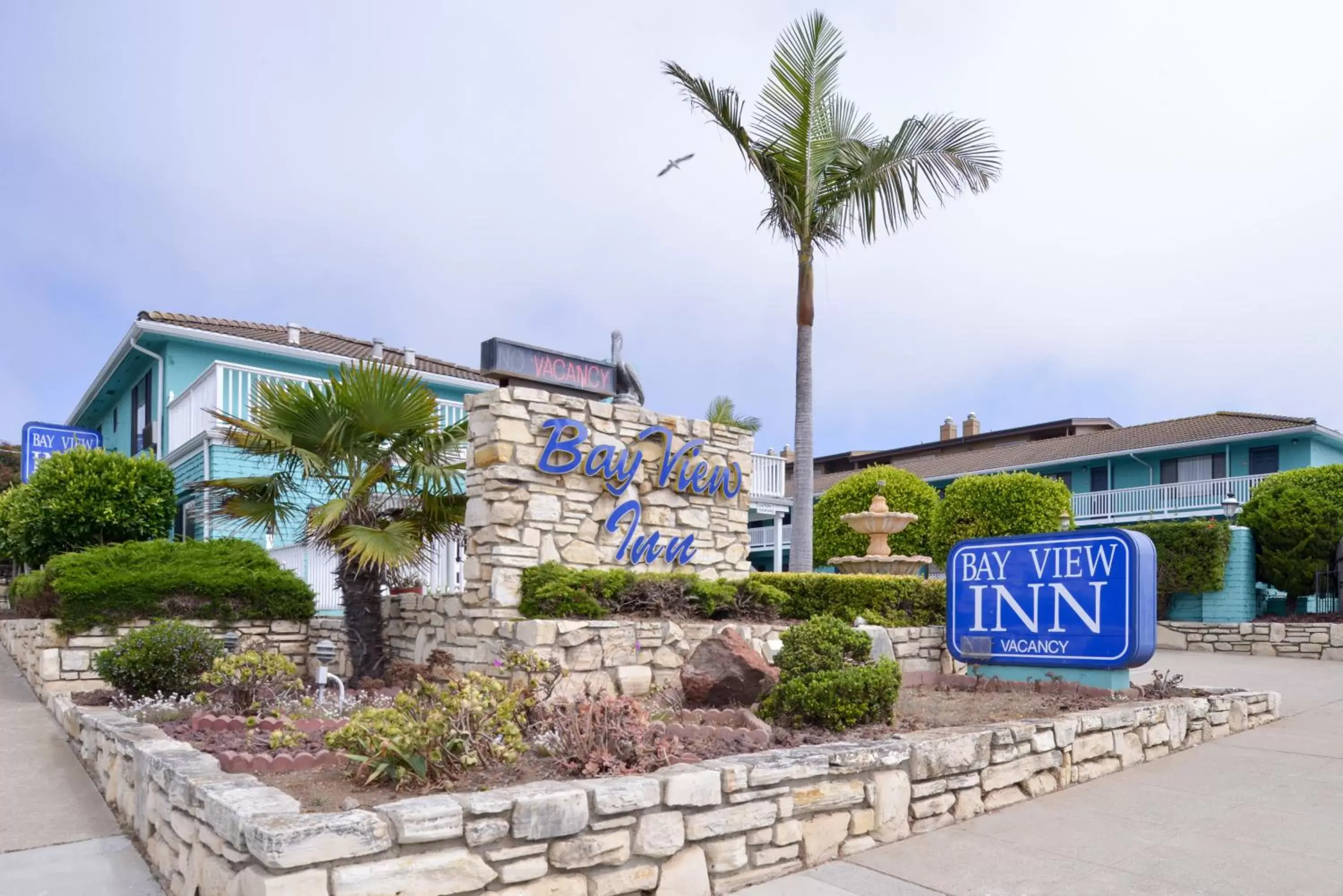 Property Building in Bay View Inn - Morro Bay