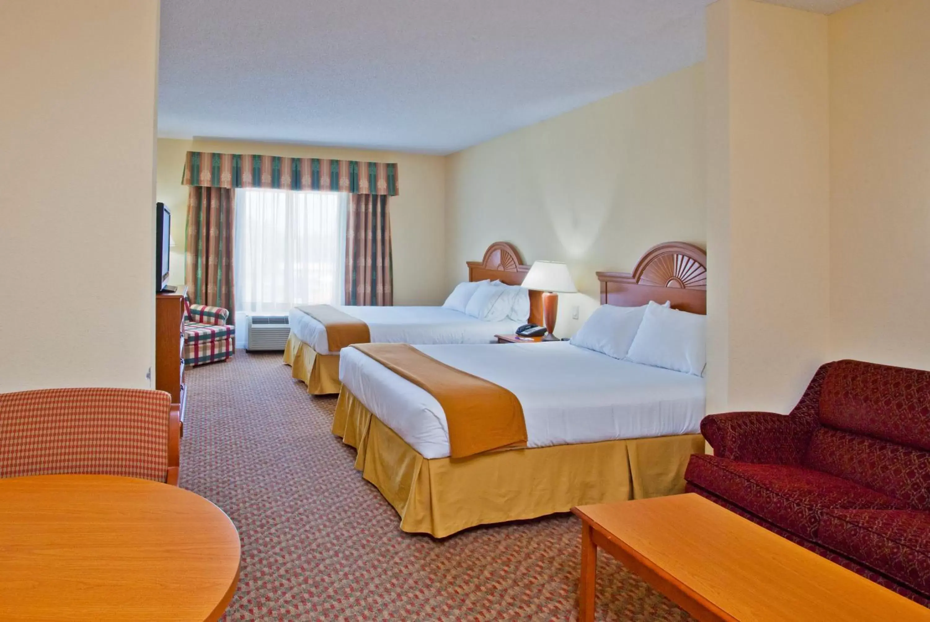 Photo of the whole room in Holiday Inn Express - Spring Hill FLORIDA, an IHG Hotel