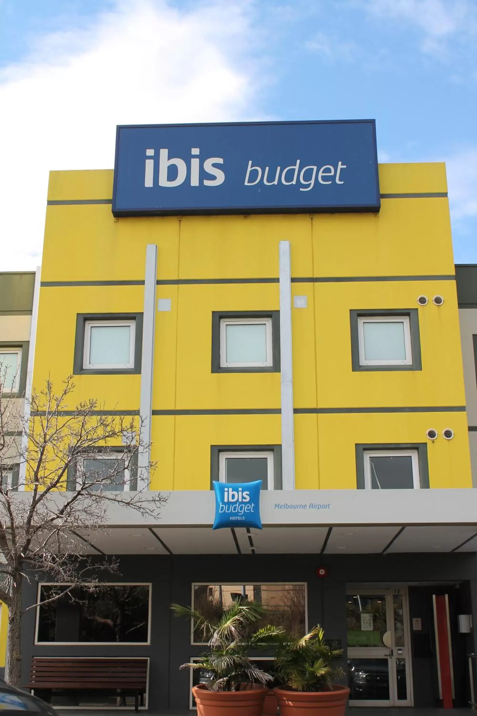 Property building in ibis Budget - Melbourne Airport