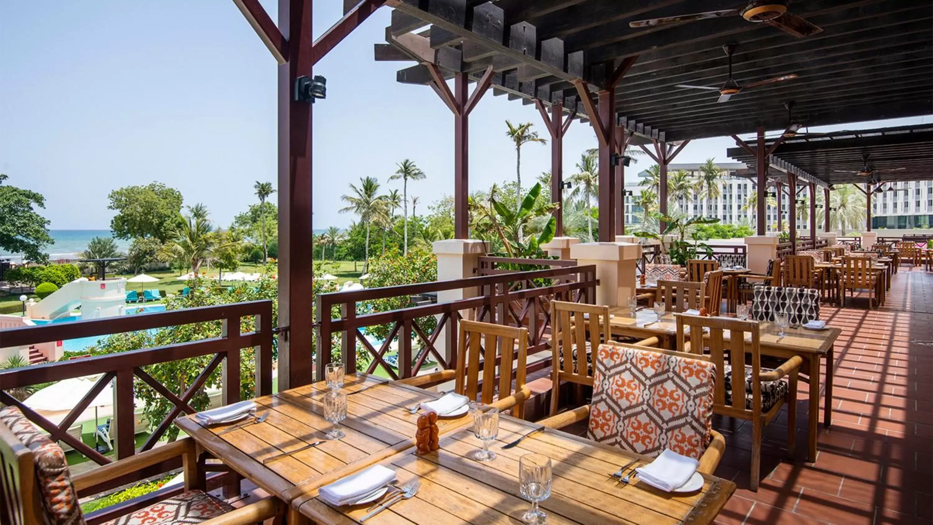 Restaurant/Places to Eat in InterContinental Muscat, an IHG Hotel