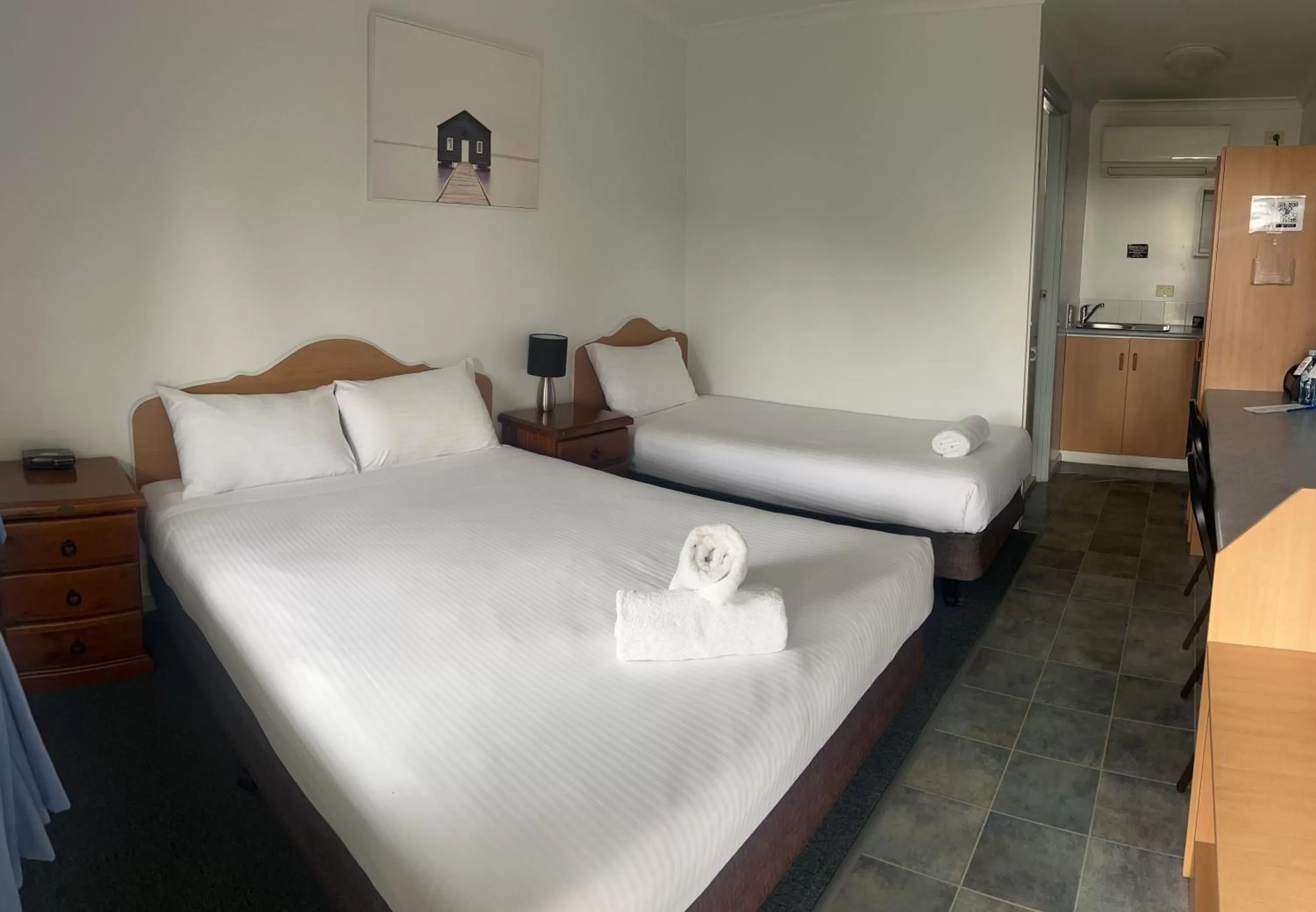 Twin Room in Pete's Place Roma