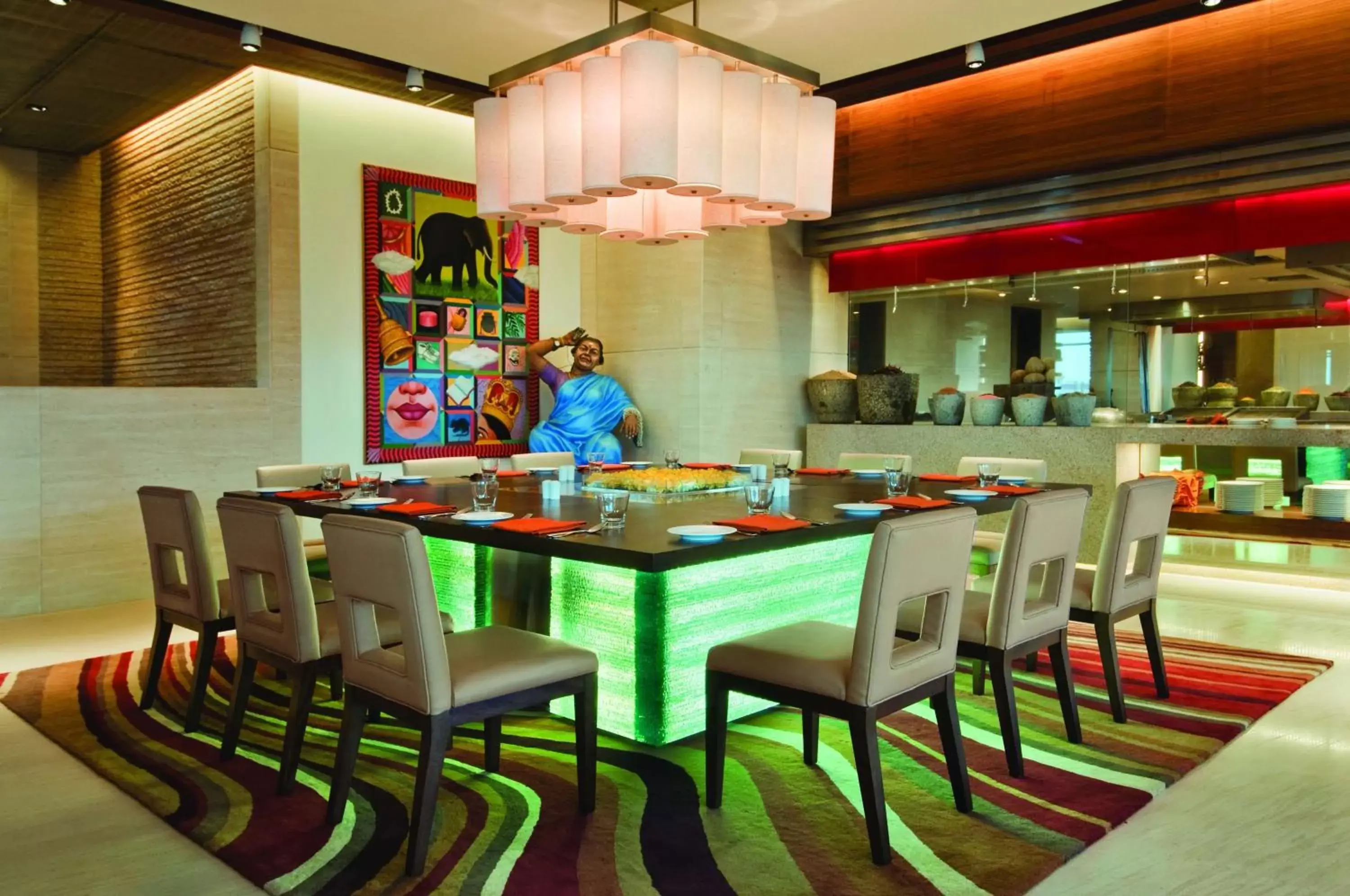 Restaurant/Places to Eat in Hyatt Regency Chennai