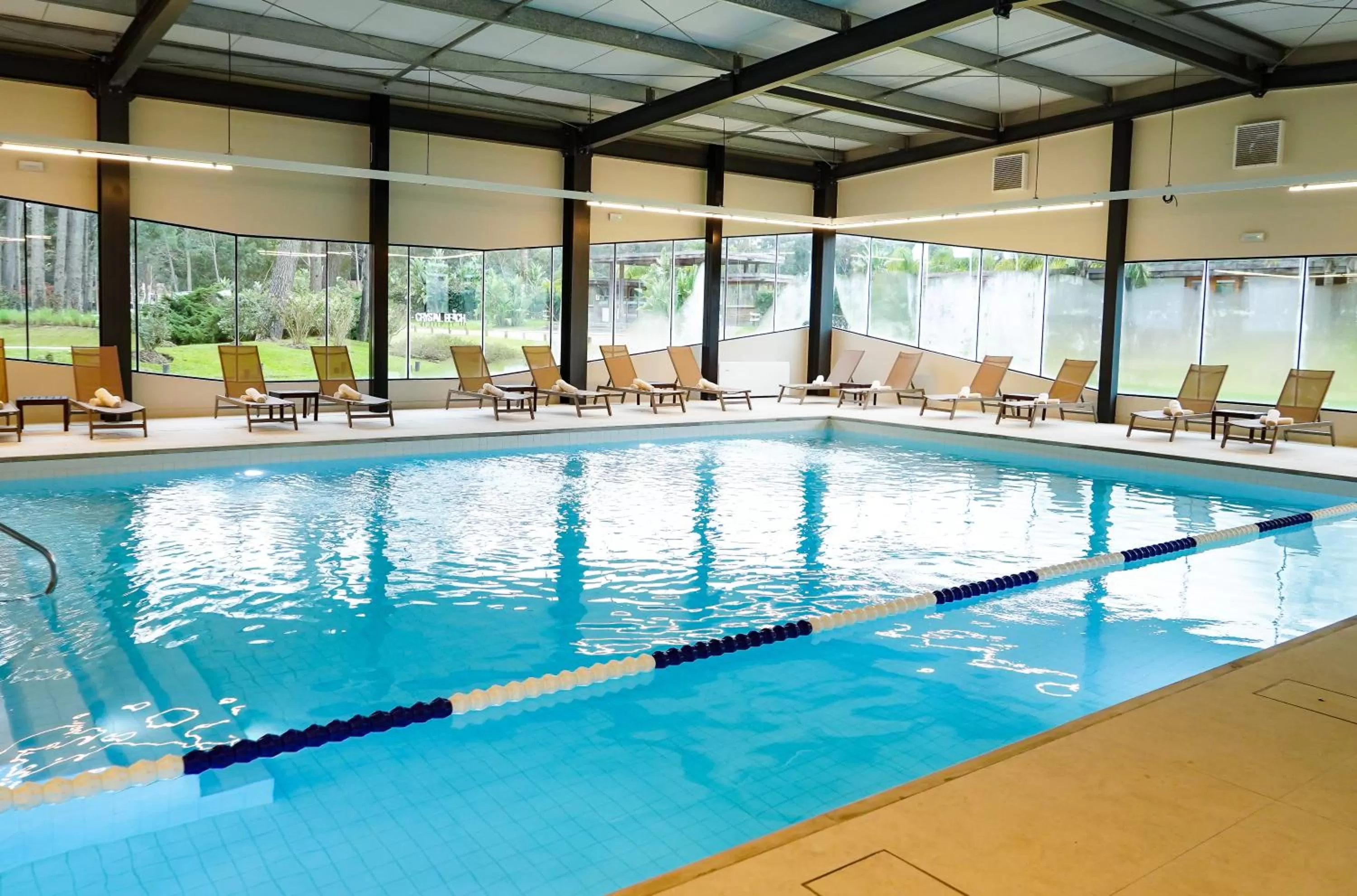 Swimming Pool in Solanas Green Park Spa & Resort