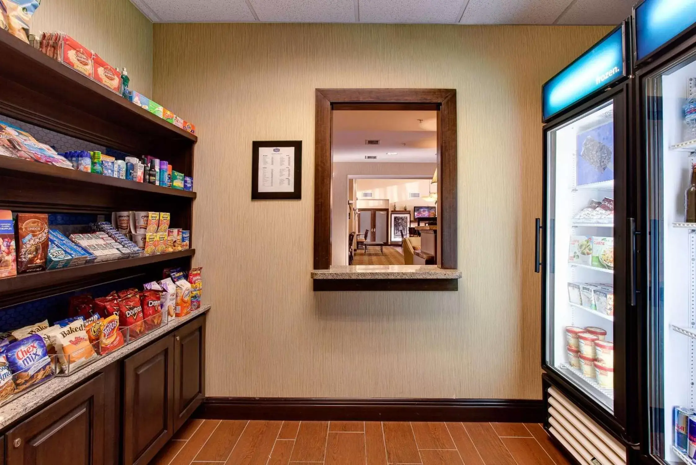 Restaurant/places to eat in Hampton Inn & Suites Chicago/Saint Charles Restaurant/places to eat in Hampton Inn & Suites Chicago/Saint Charles