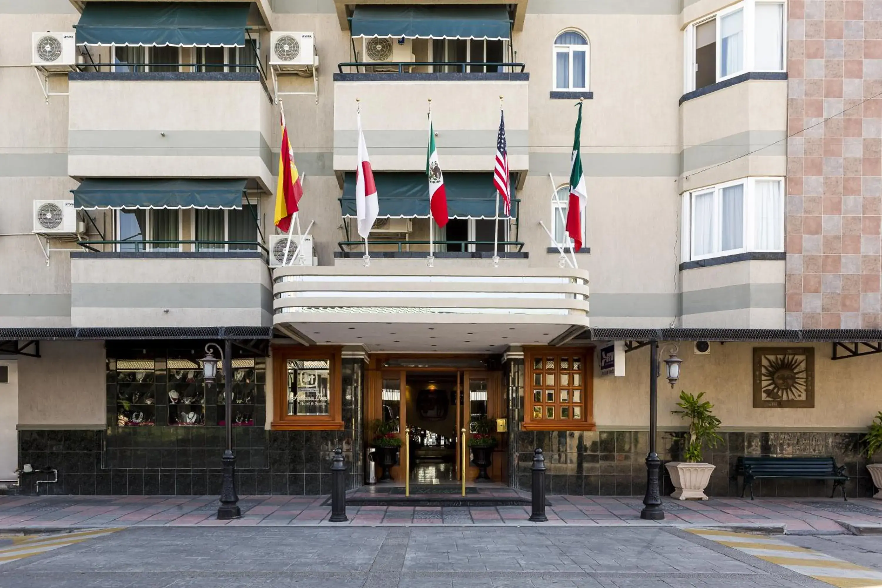 Facade/entrance in Hotel Aliana