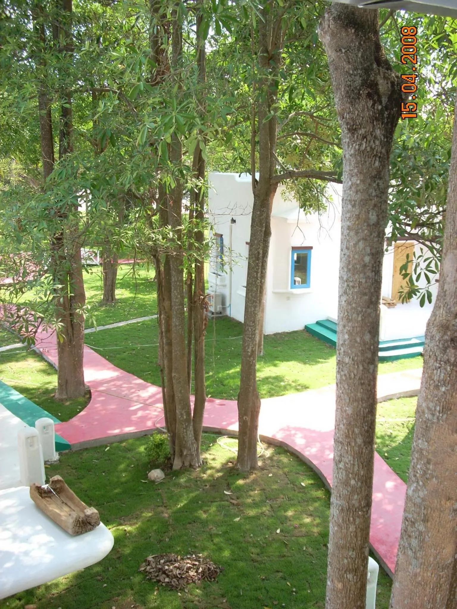 Scenic Riverside Resort