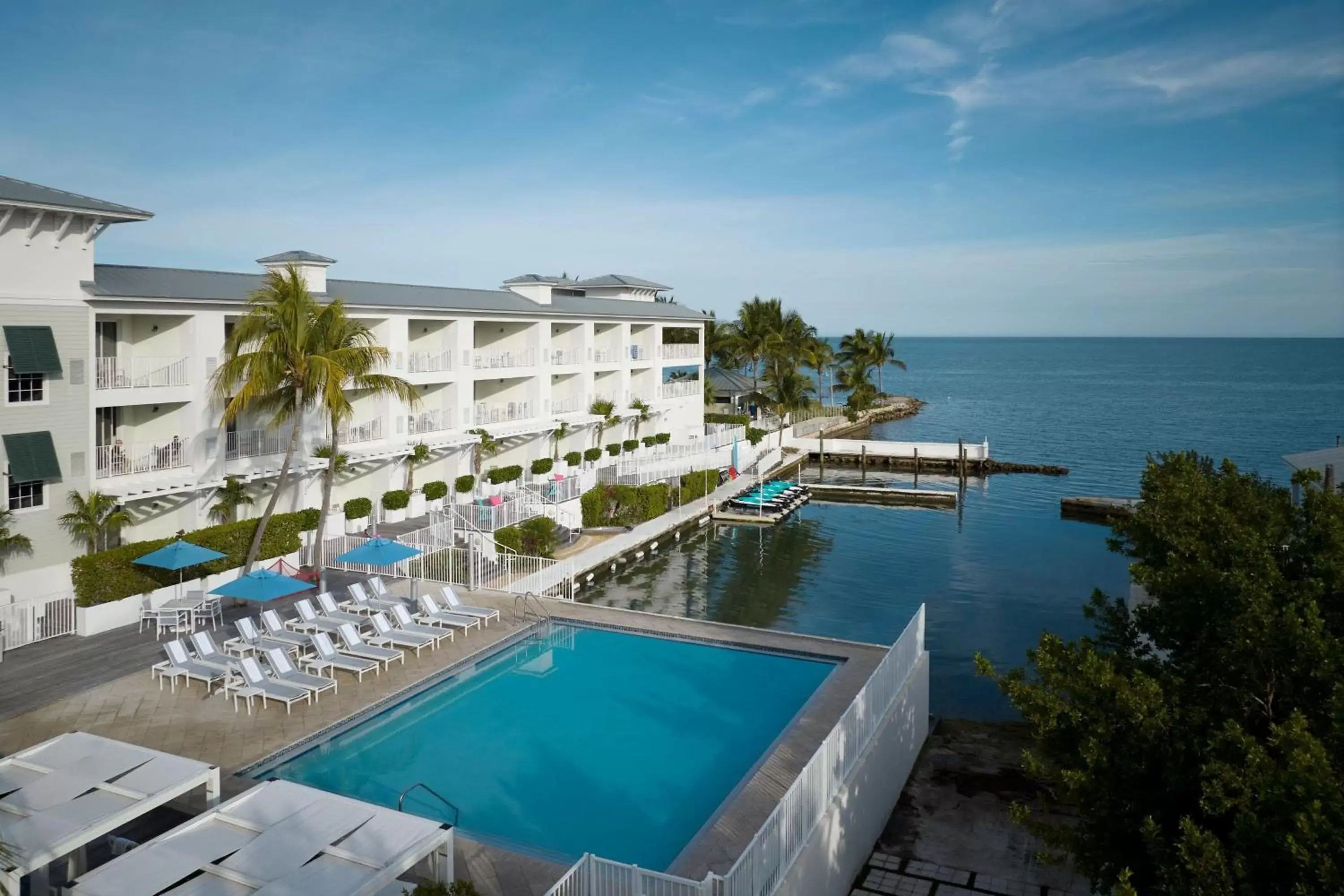 Swimming pool, Pool View in Courtyard by Marriott Faro Blanco Resort