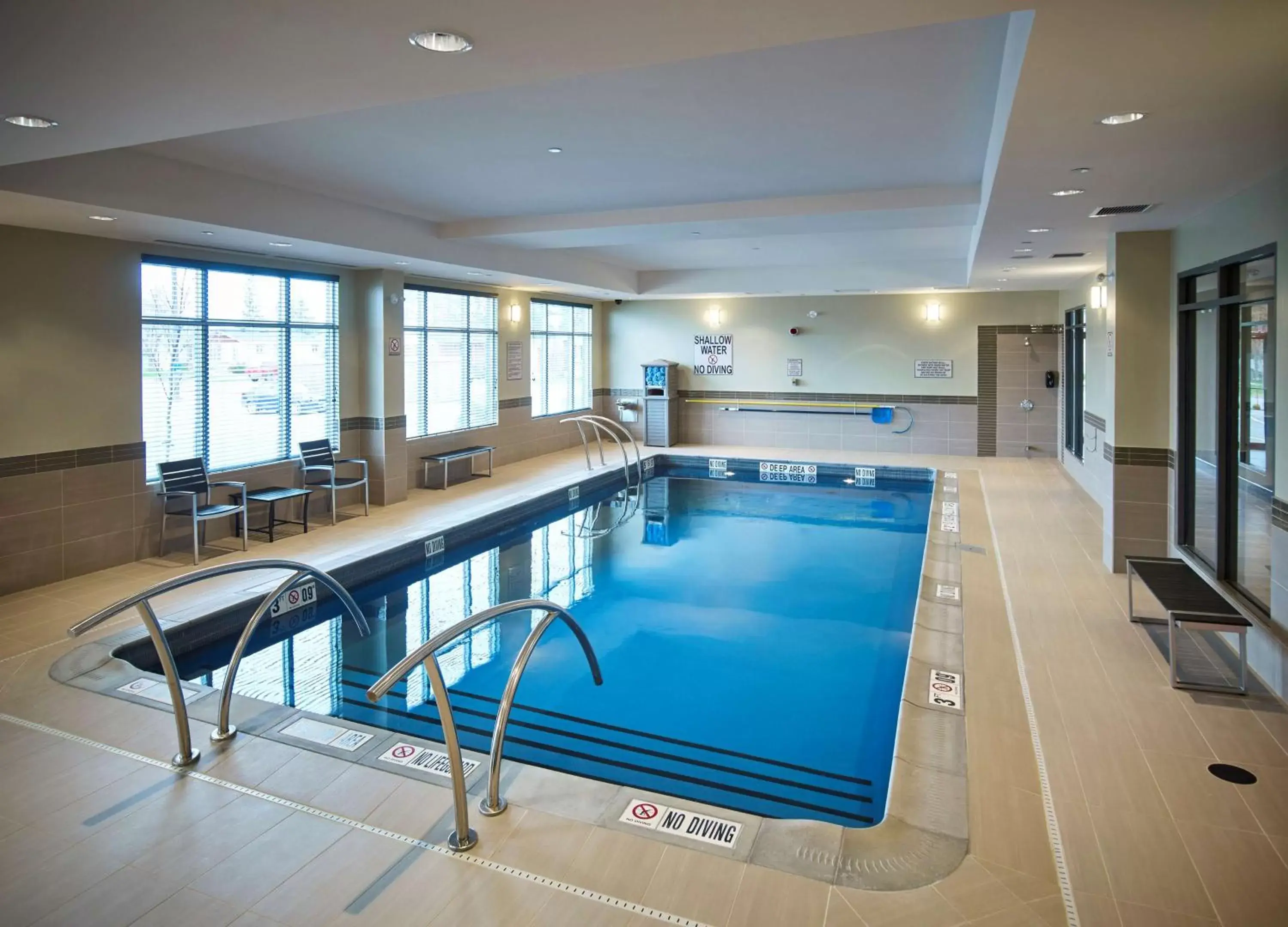 Pool view, Swimming Pool in Hampton Inn by Hilton Timmins