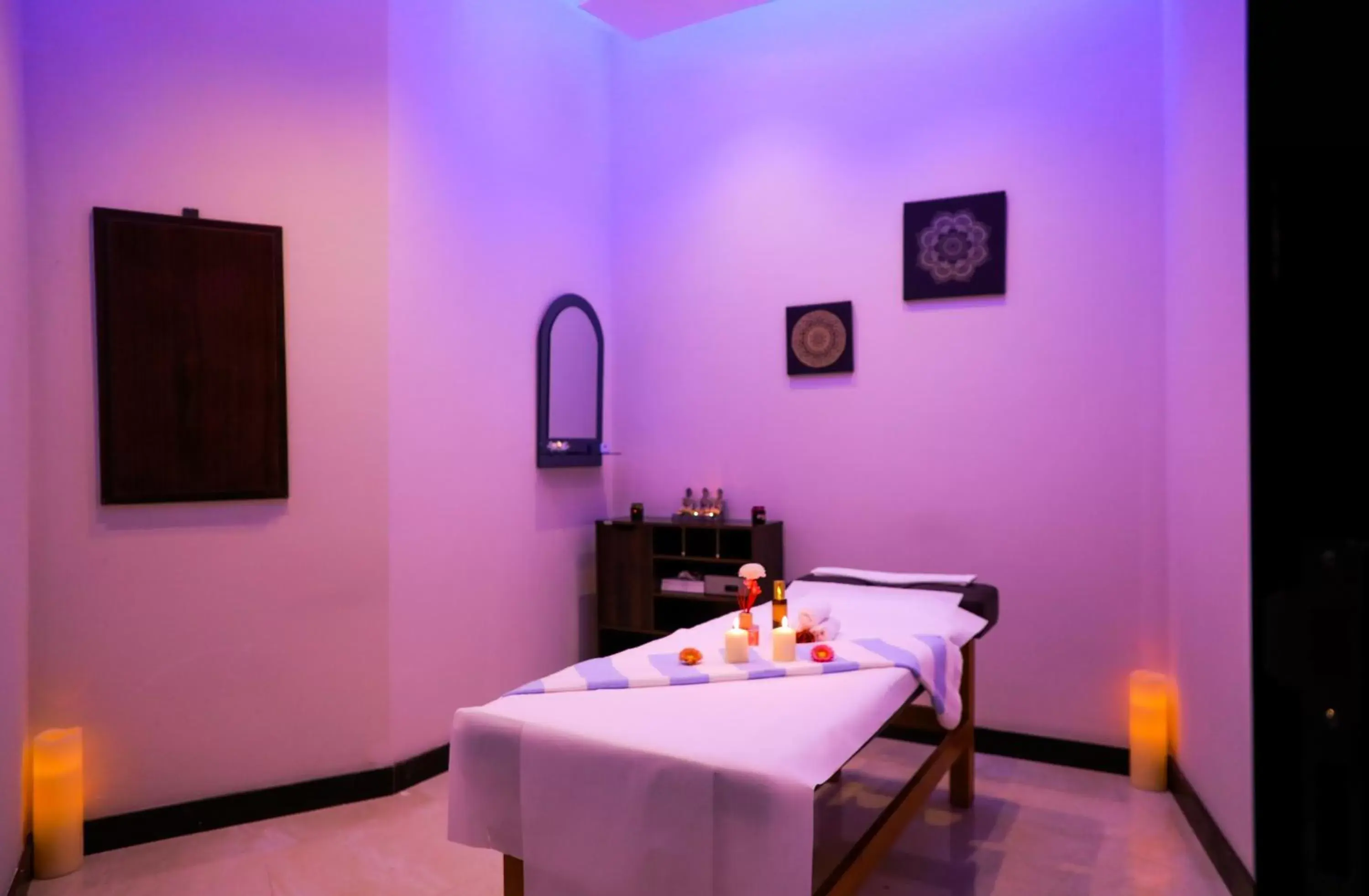 Spa and wellness centre/facilities in Loumage Suites and Spa