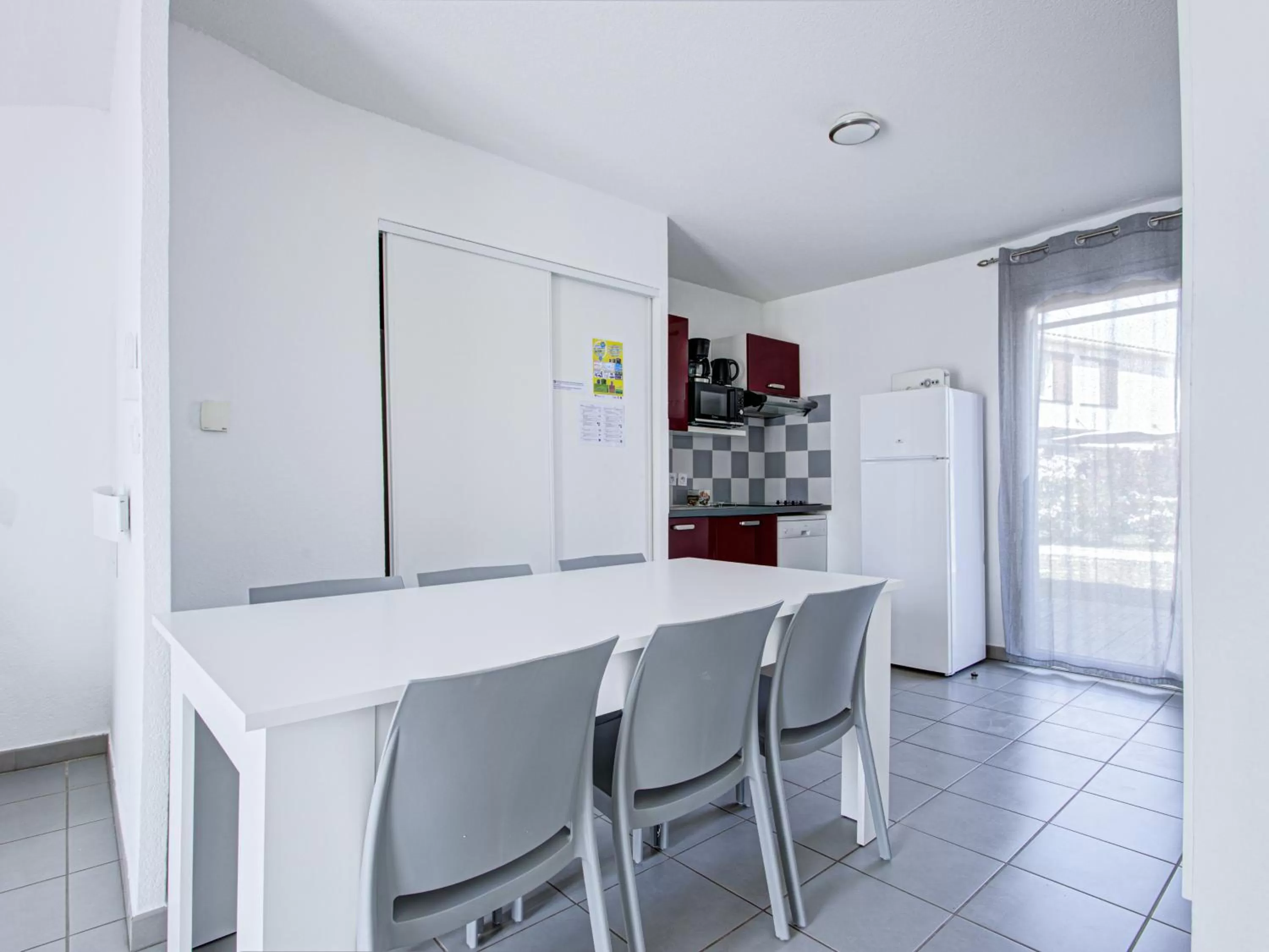 Dining area in Vacancéole - Les demeures de la Massane - Argelès-sur-Mer