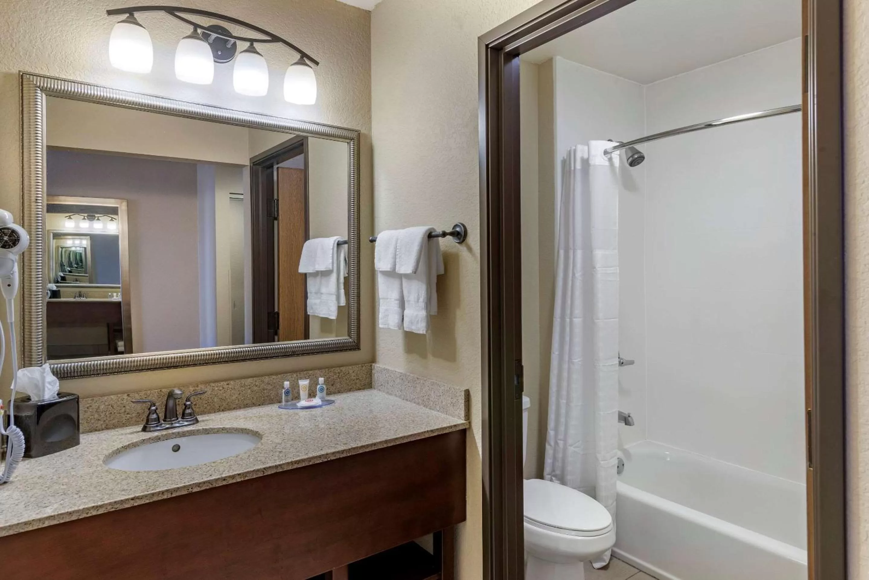 Bathroom in Comfort Inn & Suites Blue Ridge