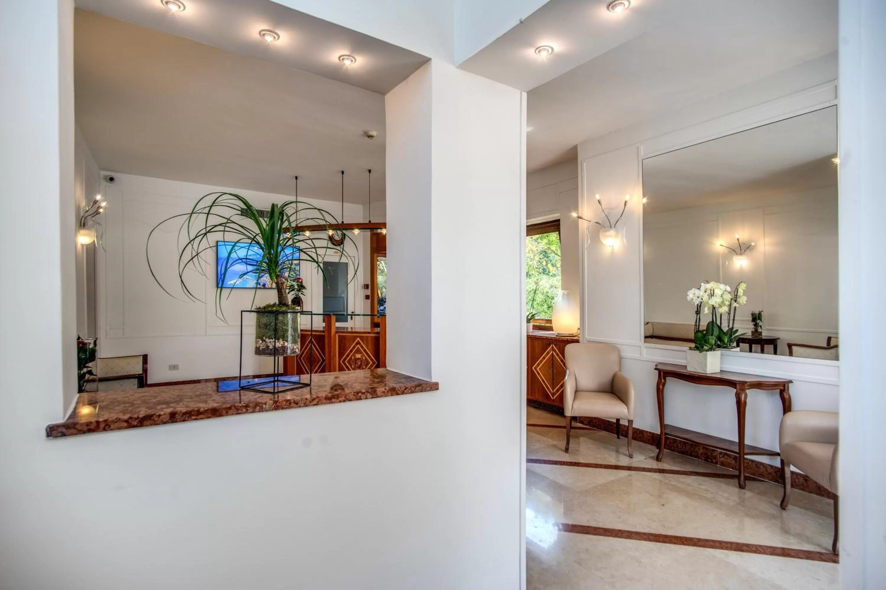 Lobby or reception in Hotel Florida