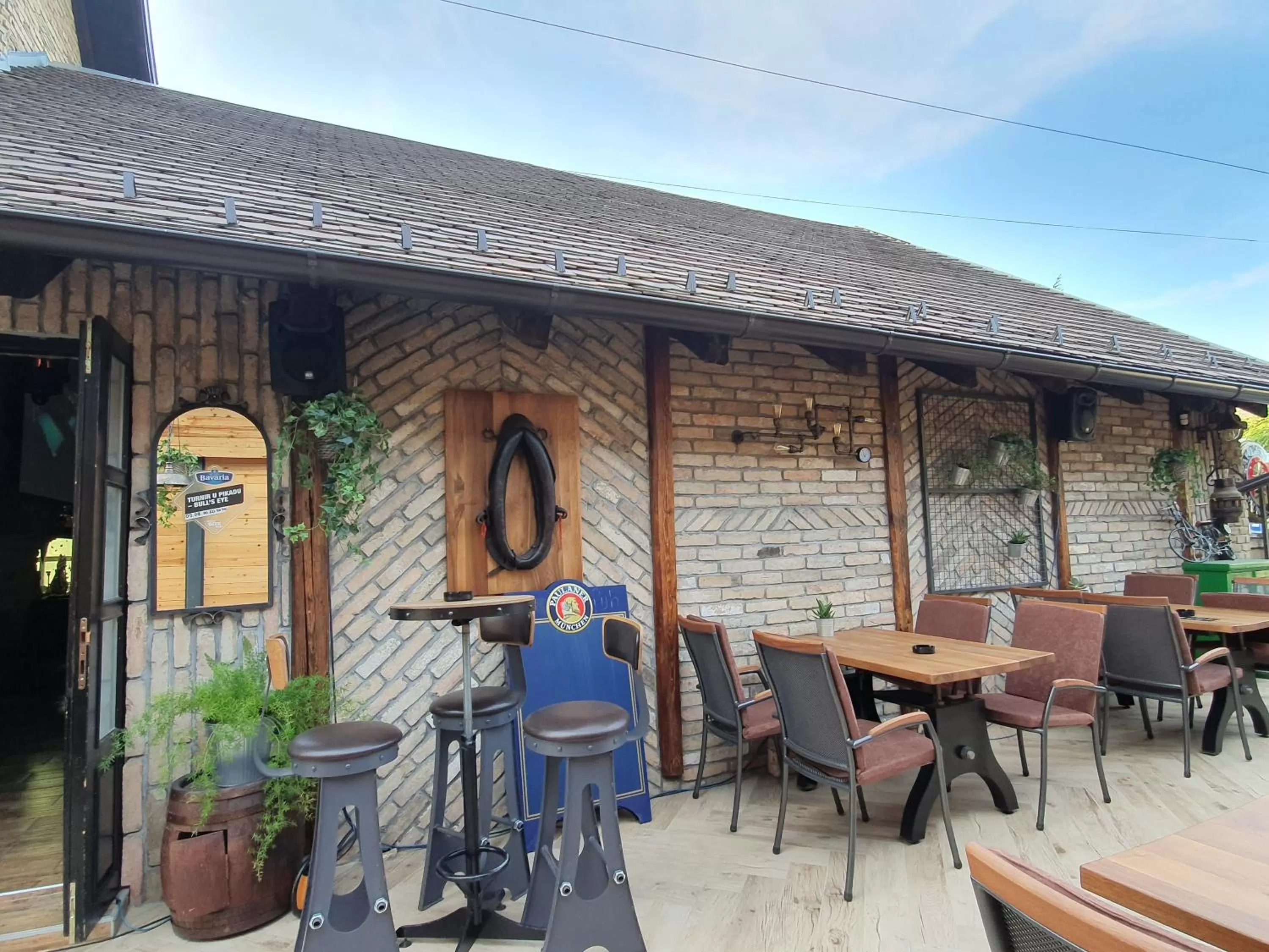 Property building in OldBrick PUB